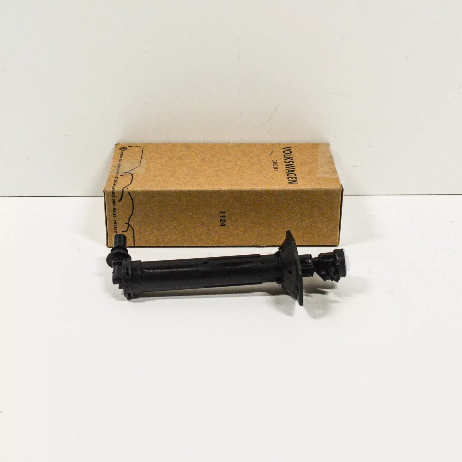 NEW AUDI A6 C7 FRONT LEFT HEADLIGHT WASHER CYLINDER 4G0955101A ORIGINAL