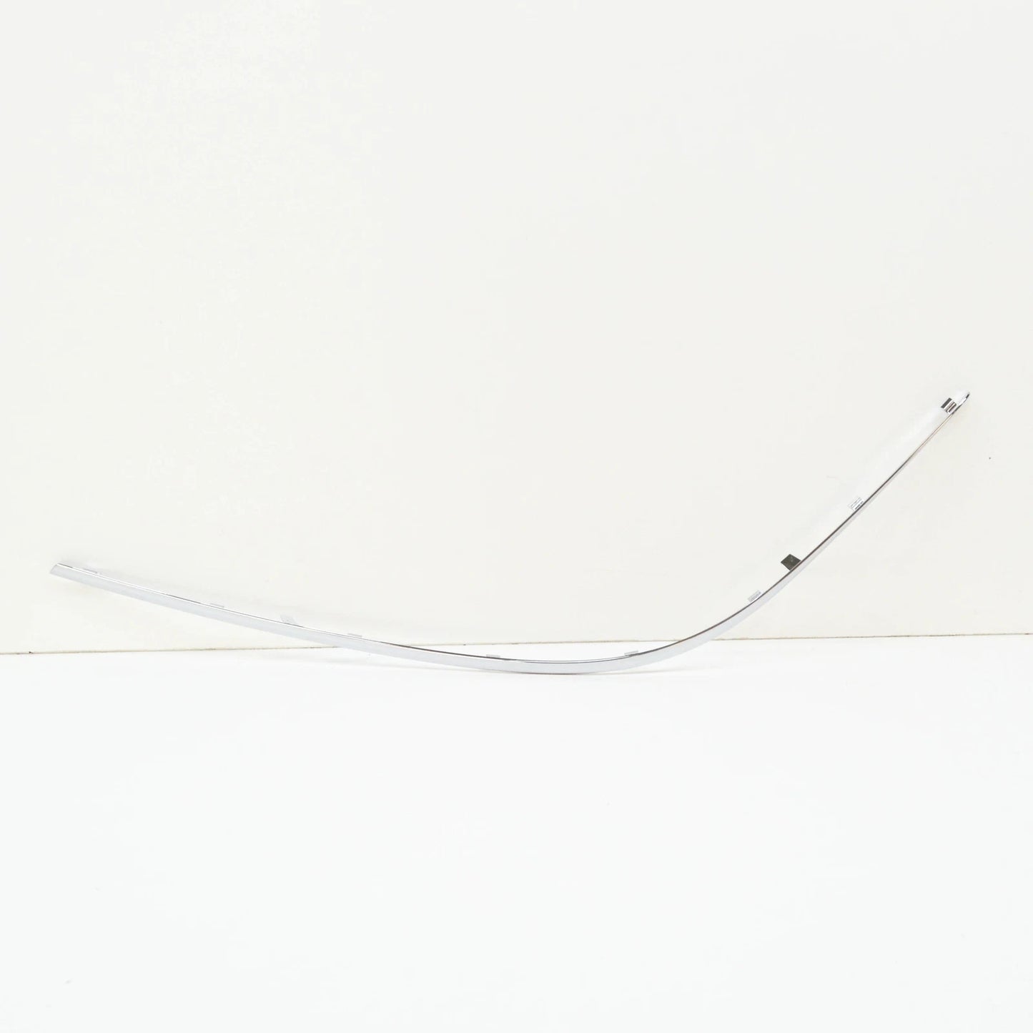 NEW MB S-CLASS W221 FRONT BUMPER LEFT LOWER CHROME TRIM A2218850121 ORIGINAL