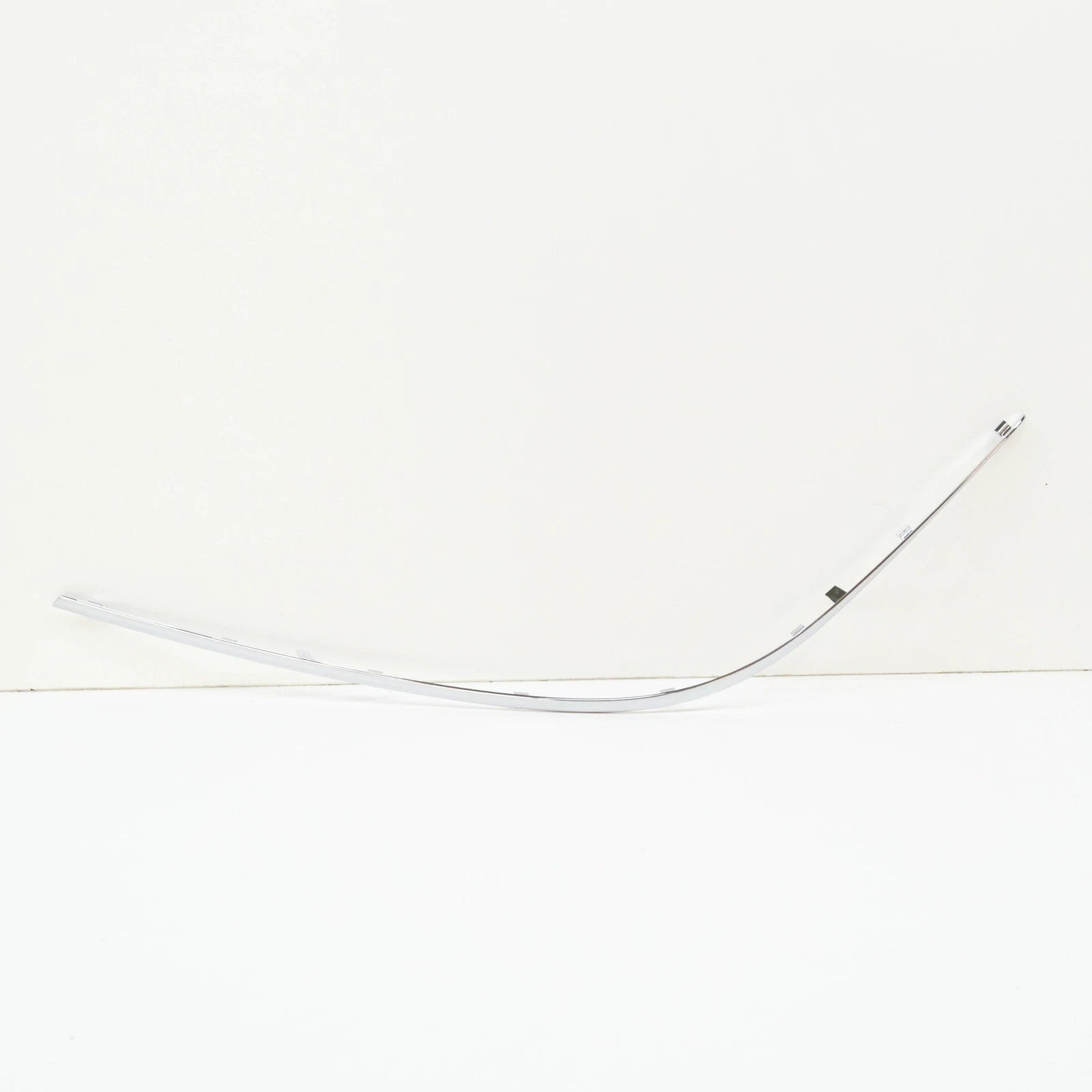 NEW MB S-CLASS W221 FRONT BUMPER LEFT LOWER CHROME TRIM A2218850121 ORIGINAL