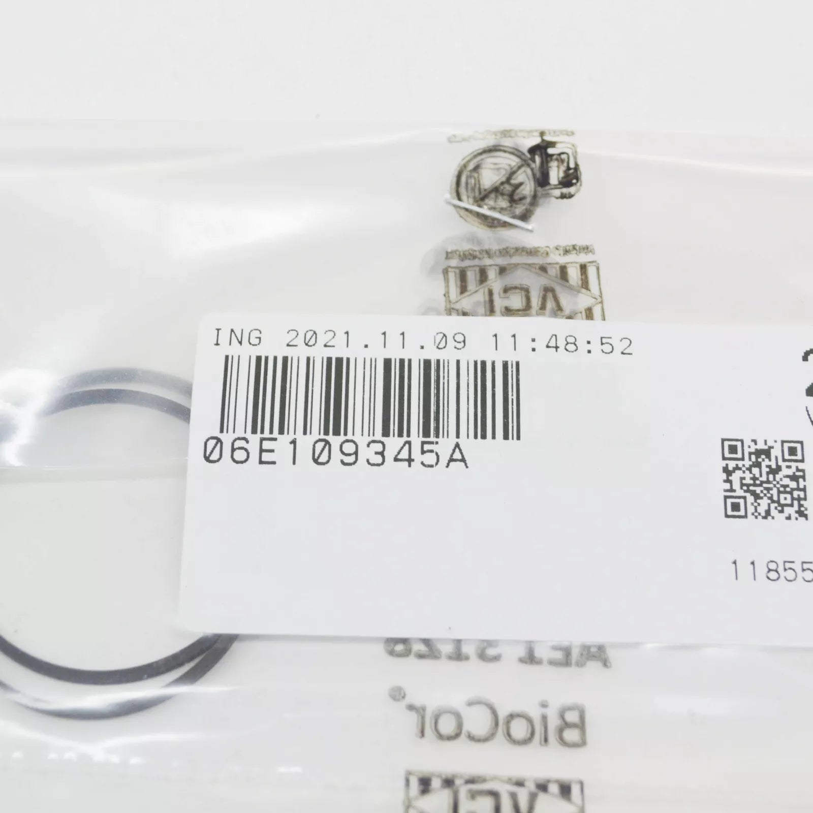 NEW AUDI A4 B7 CAMSHAFT SEAL RING 06E109345A ORIGINAL