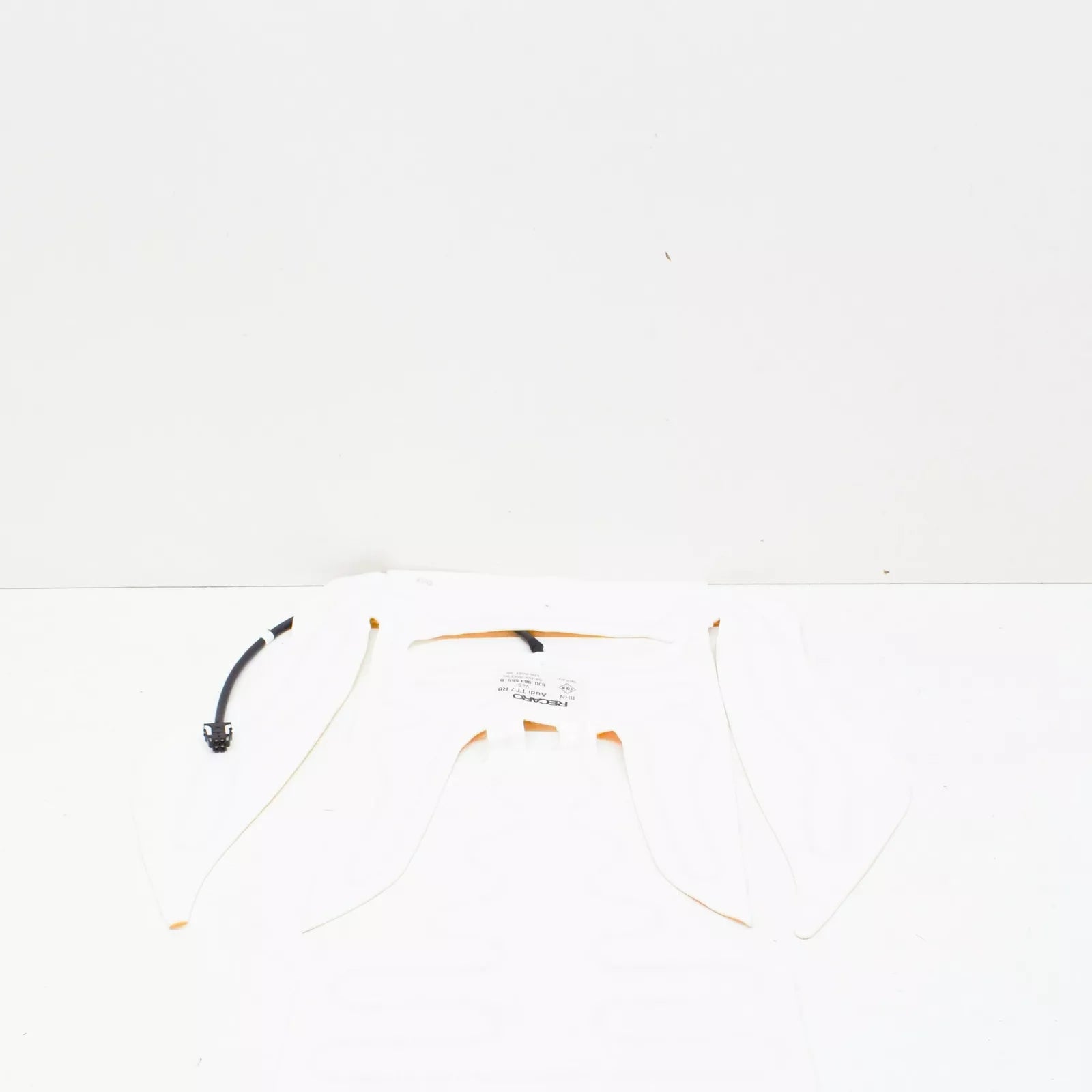 NEW AUDI TT 8J FRONT SEAT HEATER ELEMENT 8J0963555B ORIGINAL