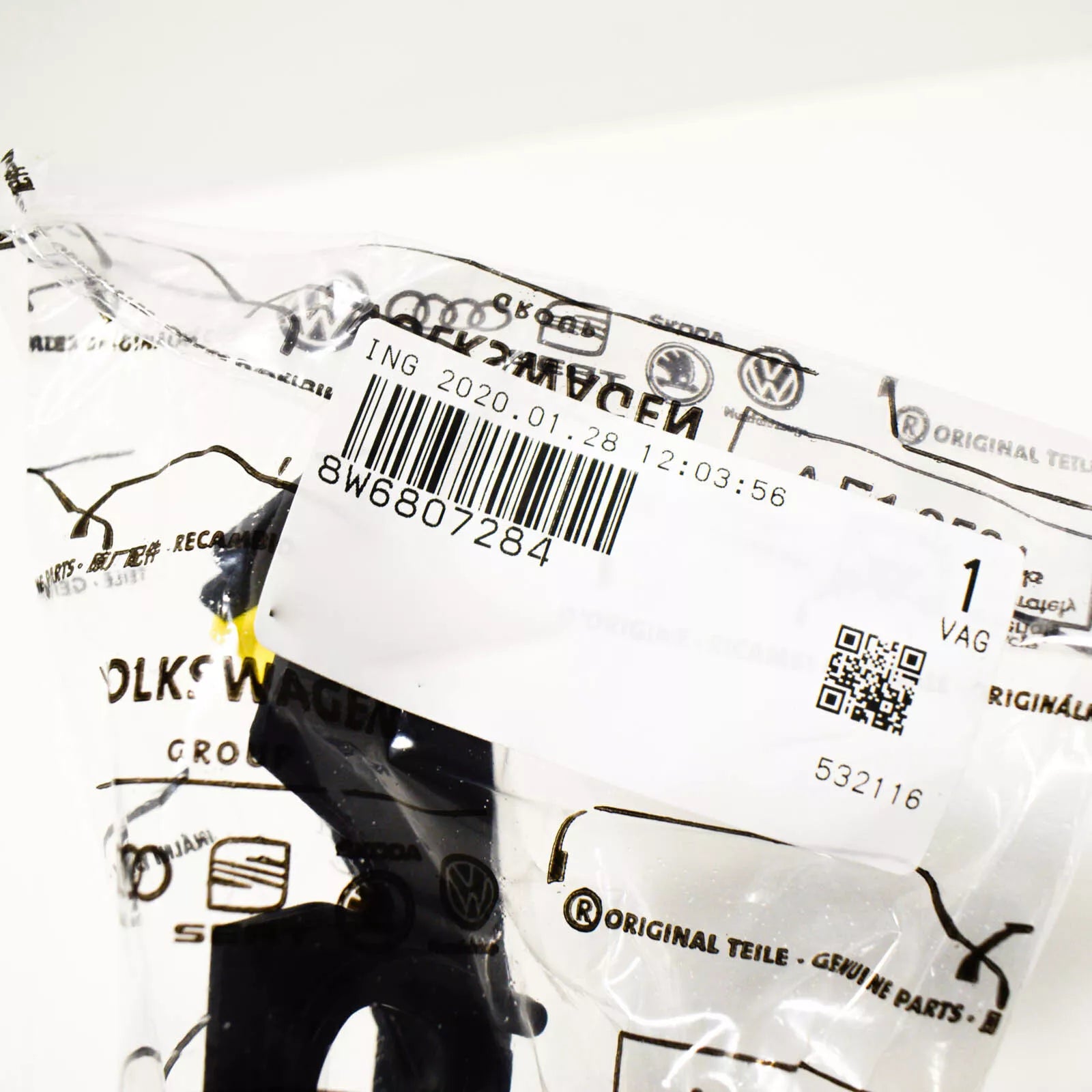 NEW AUDI A5 8W6 FRONT RIGHT UPPER BUMPER GUIDE 8W6807284 ORIGINAL