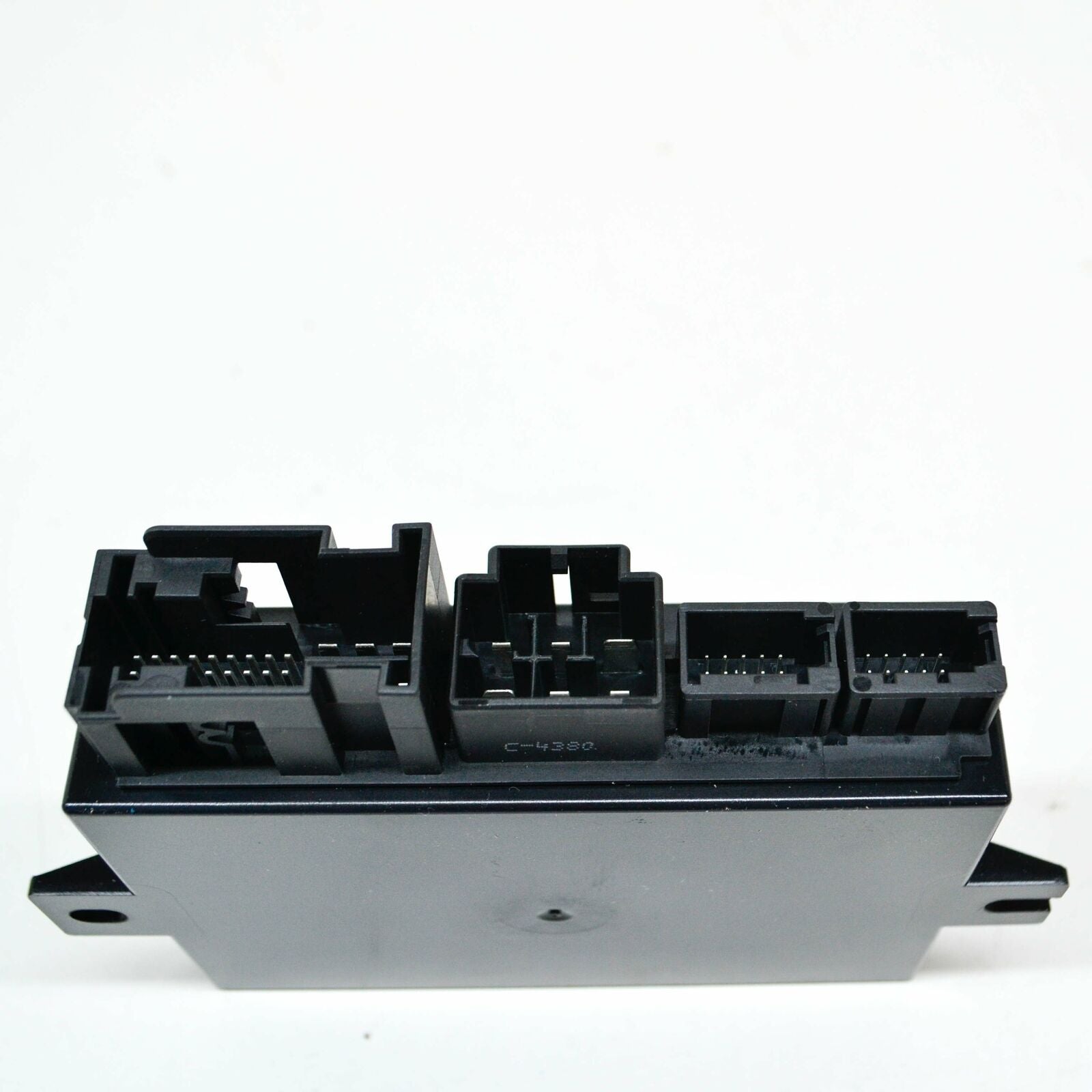 NEW MERCEDES-BENZ C W205 TOW HOOK CONTROL UNIT A2059006828 ORIGINAL