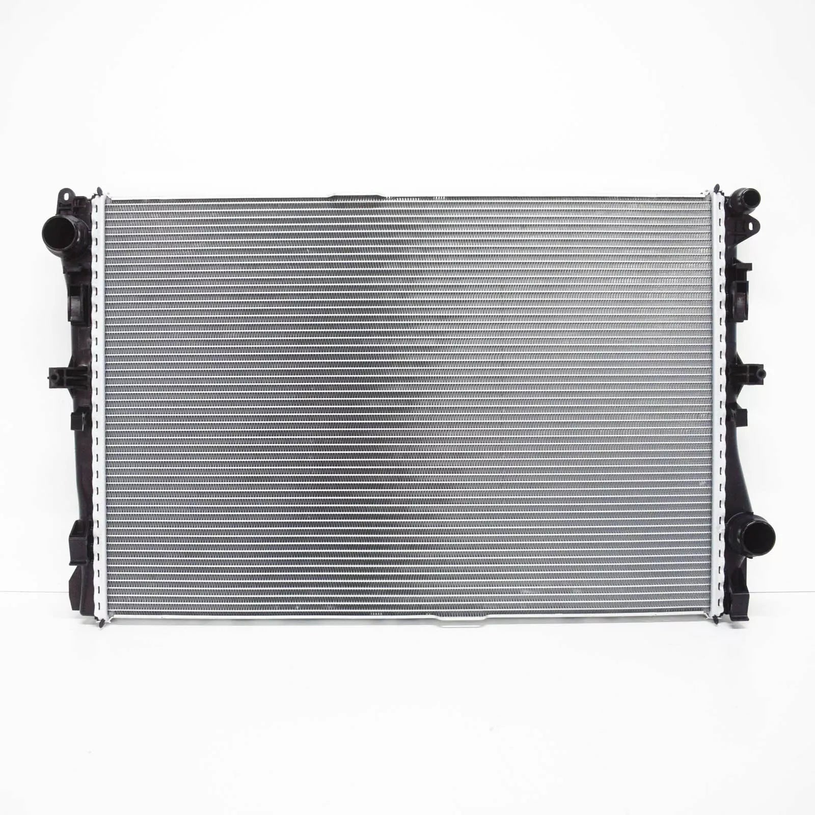 NEW MERCEDES-BENZ C-CLASS W205 ENGINE COOLANT RADIATOR A0995001703 ORIGINAL