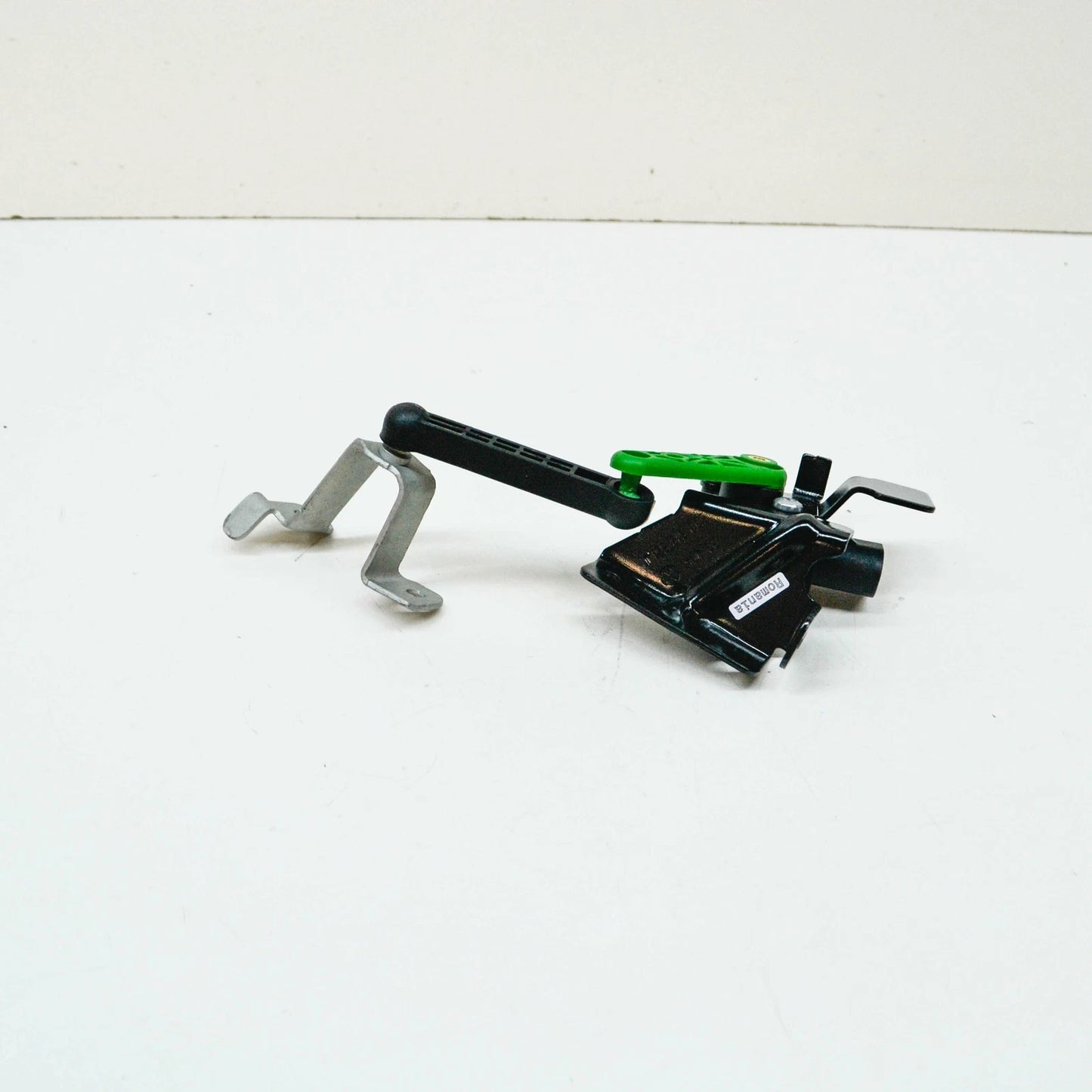 NEW AUDI A3 8V REAR LEFT LEVEL SENSOR WITH POLES 5Q0512521J ORIGINAL