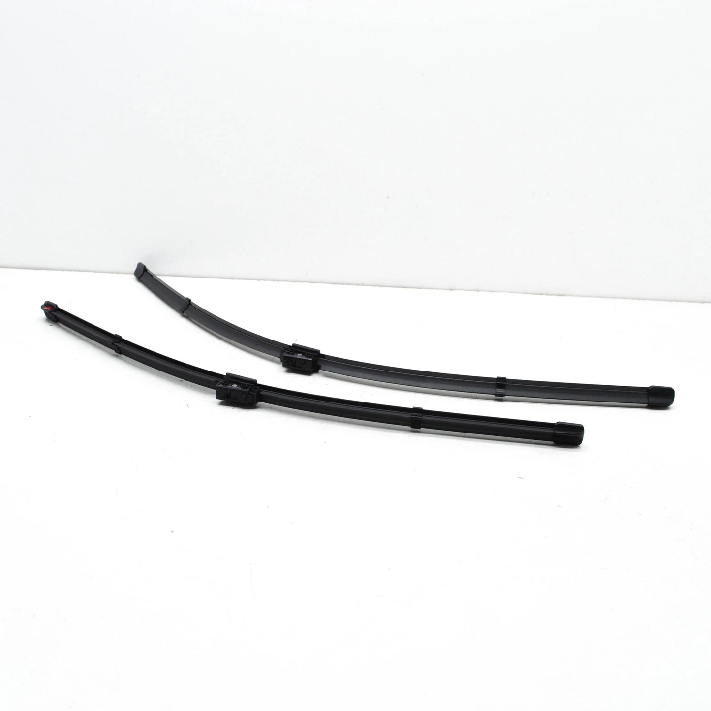 NEW MB S W223 FRONT WINDSHIELD WIPER BLADES SET LHD A2238240000 ORIGINAL