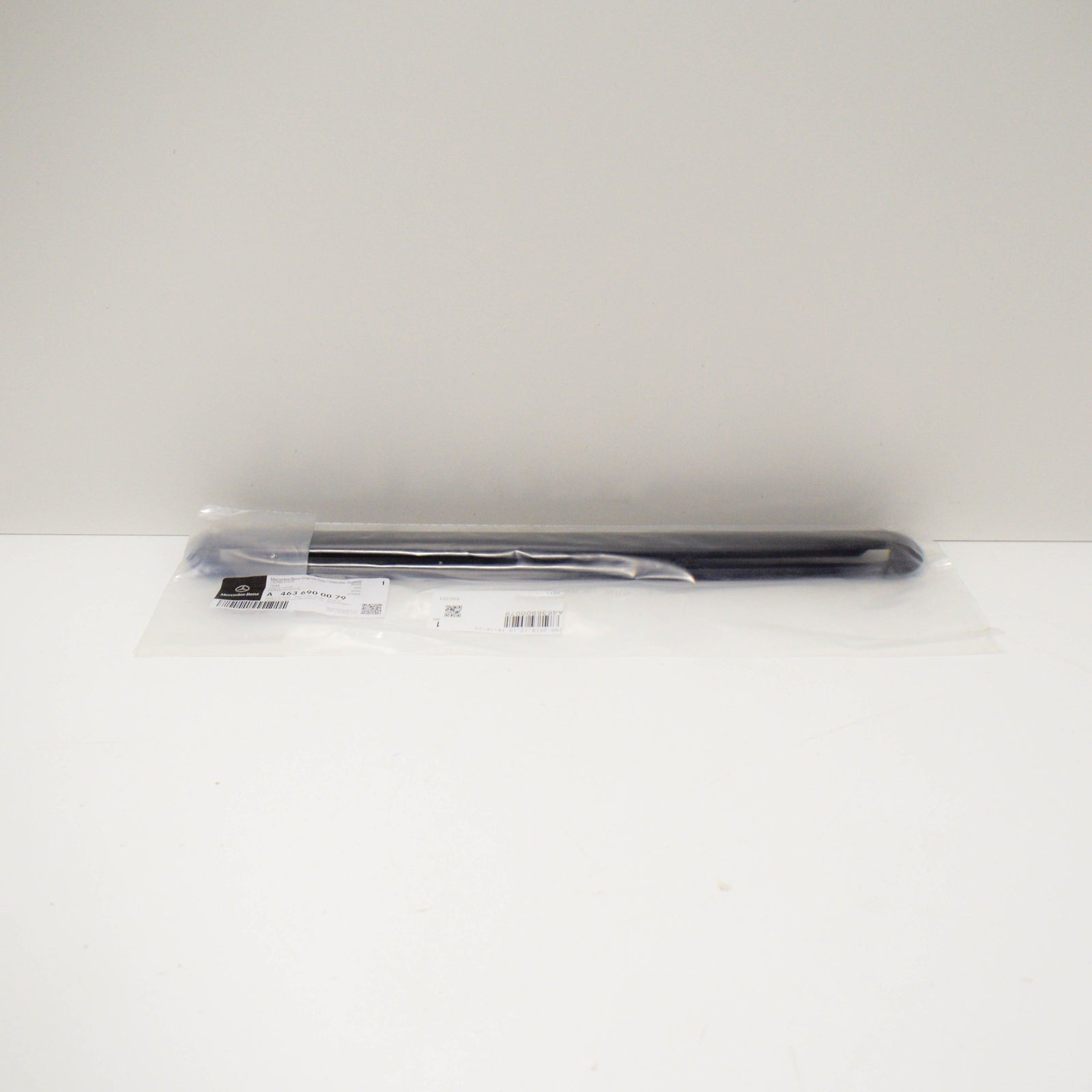 NEW MB G W463 REAR PANEL ORNAMENTAL TRIM COVER A4636900079 ORIGINAL