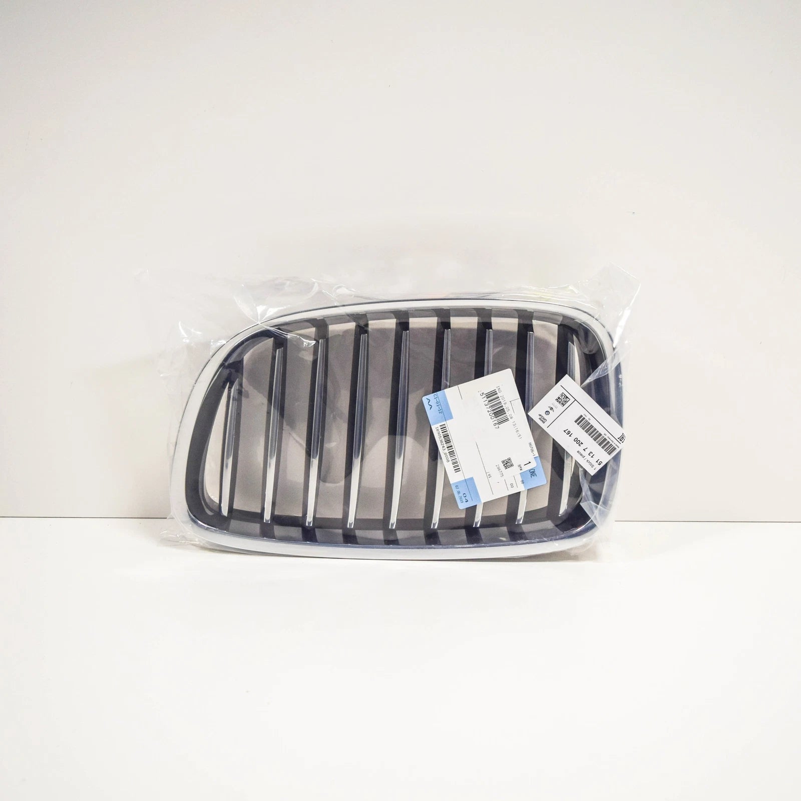 NEW BMW 5 GRAN TURISMO F07 FRONT RADIATOR LEFT KIDNEY GRILLE 51137200167