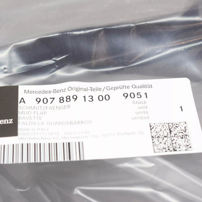 NEW MERCEDES-BENZ SPRINTER W907 REAR RIGHT MUDGUARD FLAP A90788913009051