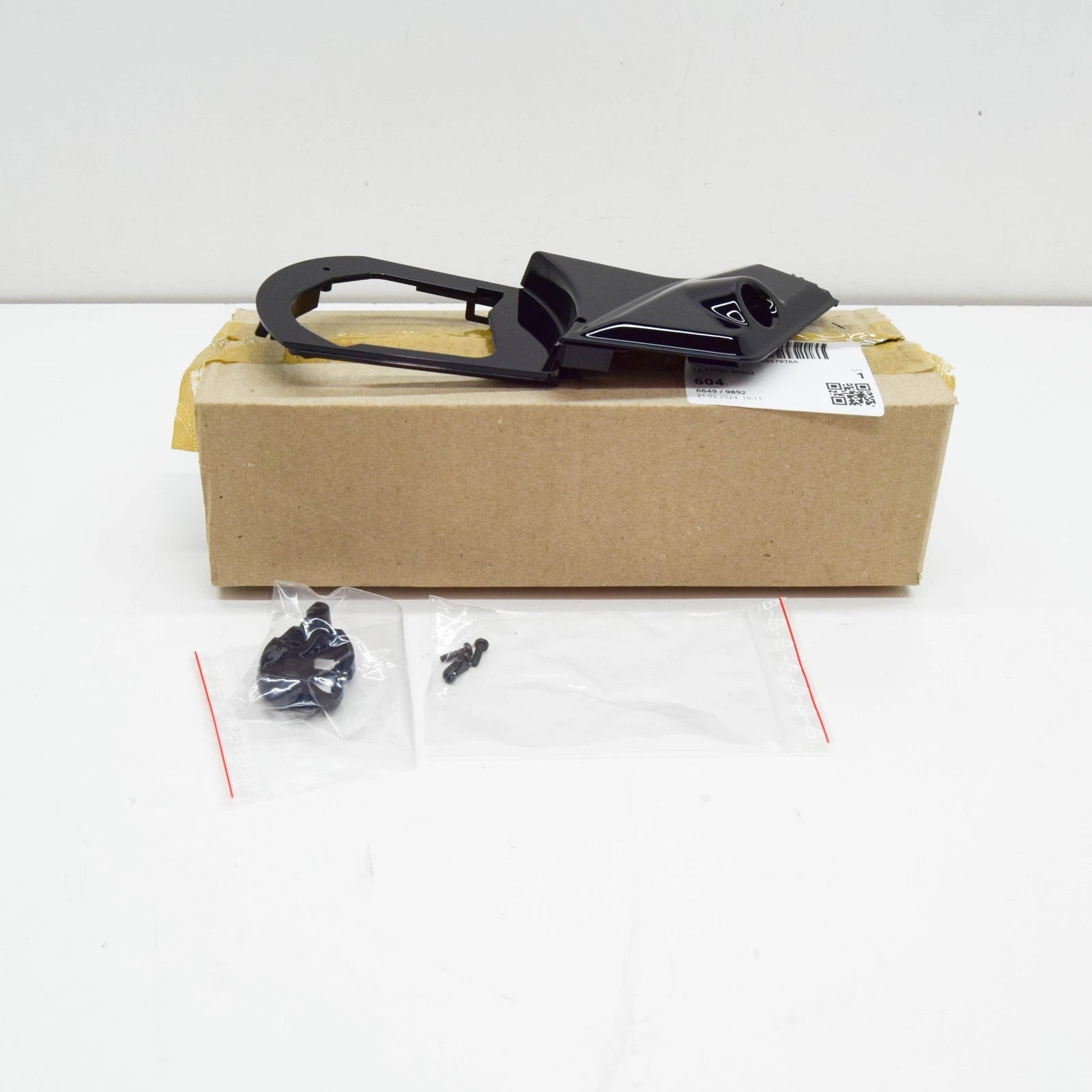 NEW AUDI E-TRON GEN RIGHT DIGITAL EXTERIOR MIRROR REPAIR SET 4KE857976A ORIGINAL