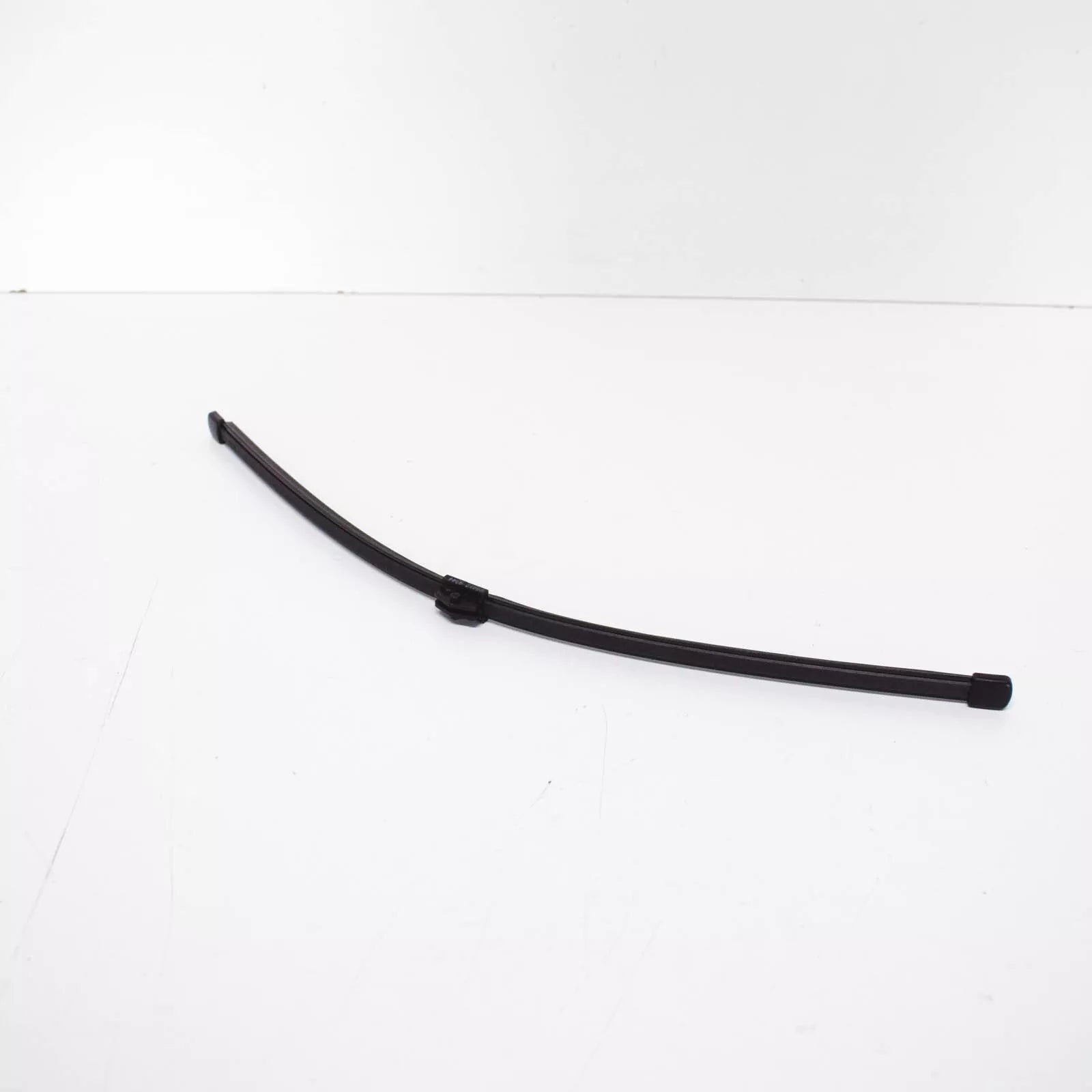 NEW AUDI Q3 8U REAR WIPER BLADE 8K9955425 ORIGINAL