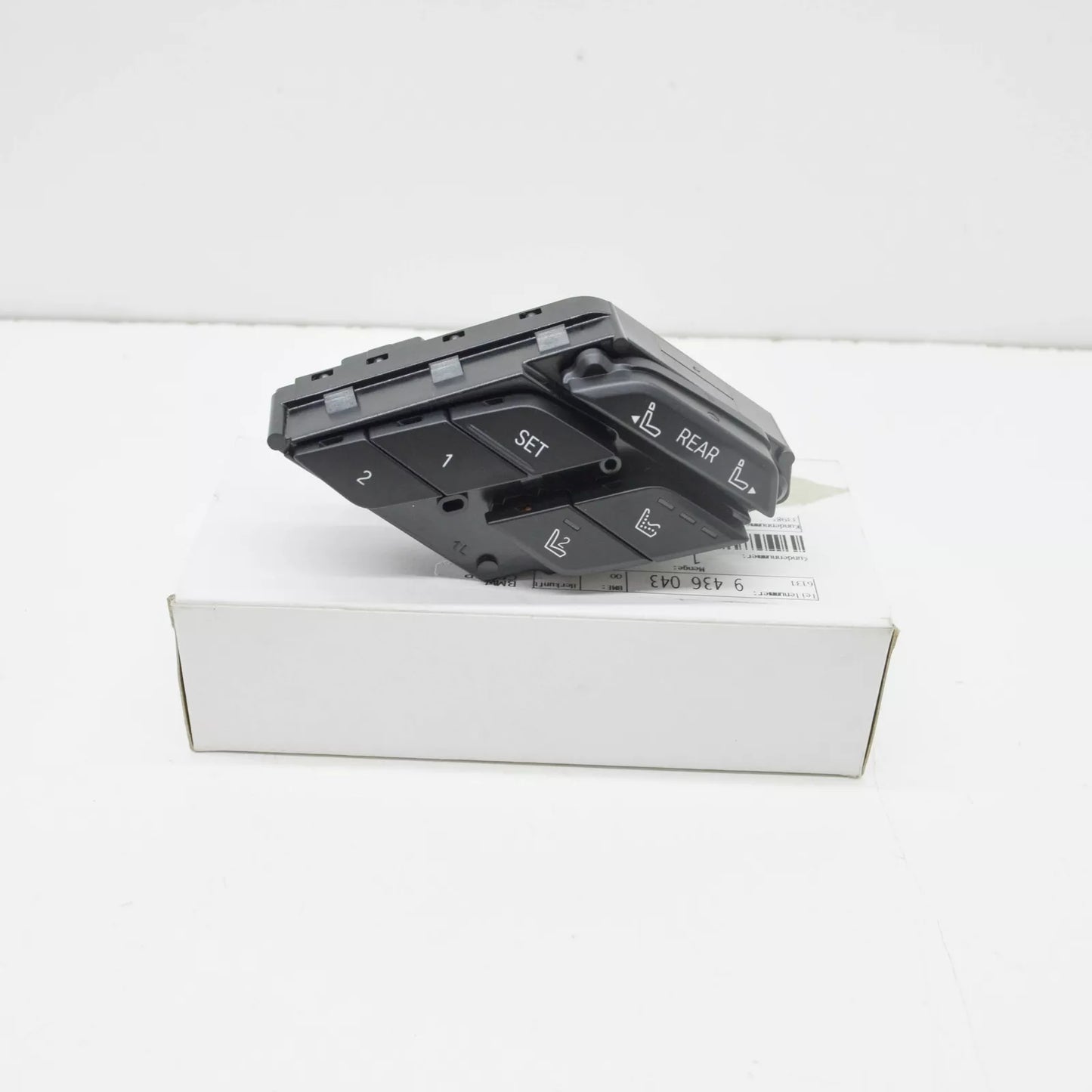 NEW BMW X7 G07 LEFT SEAT CONTROL MEMORY SWITCH LHD 61319436043 ORIGINAL