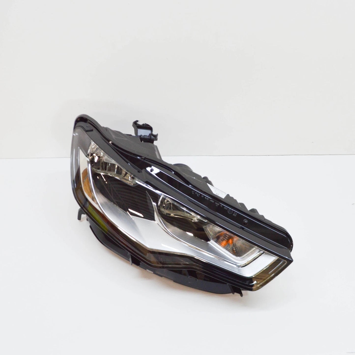 NEW AUDI A6 AVANT C7 FRONT RIGHT HEADLIGHT LHD 4G0941004N ORIGINAL