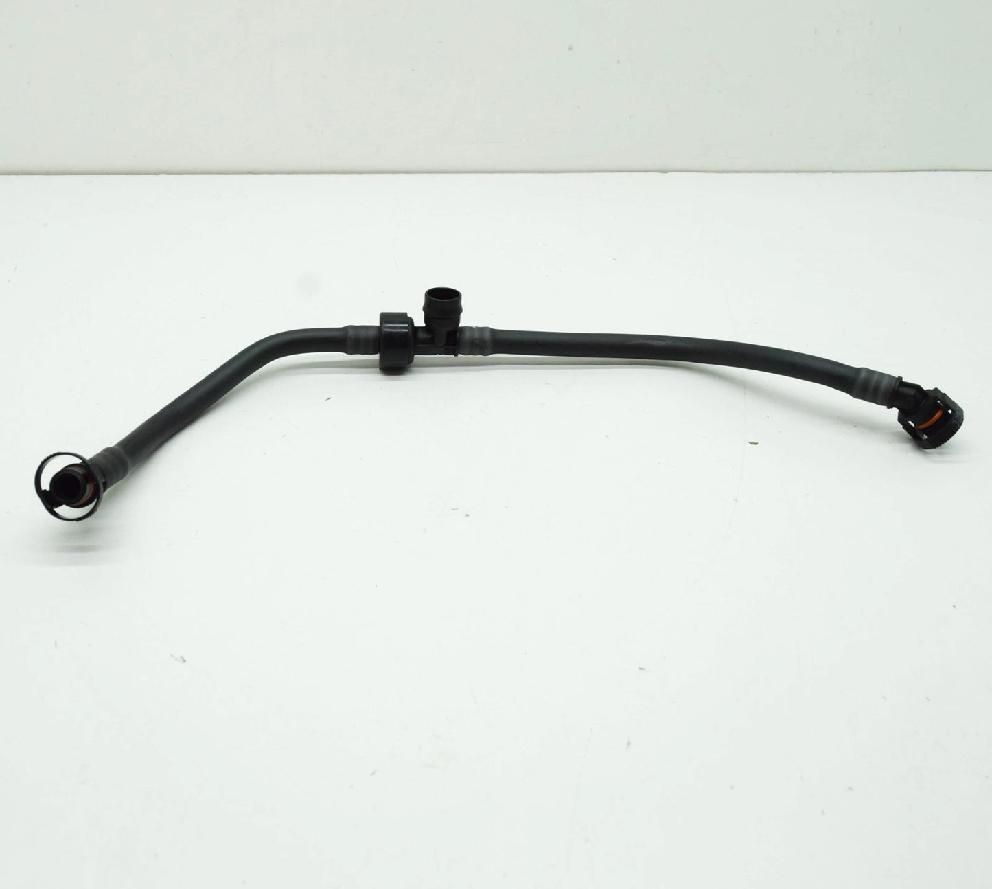 NEW BMW 3 G20 VACUUM PUMP SUCTION HOSE 13908665277 ORIGINAL