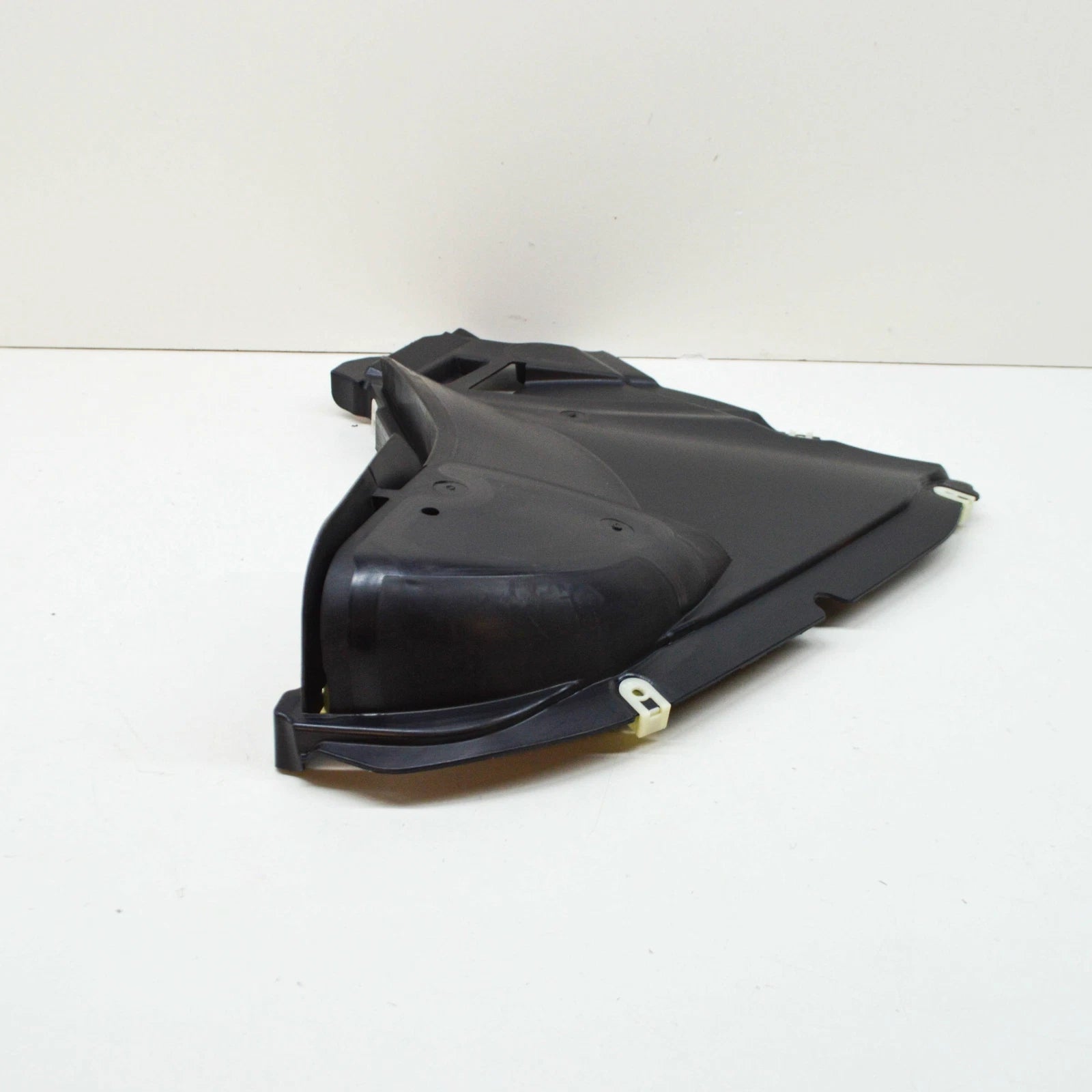 NEW BMW 6 GT G32 FRONT LEFT WHEEL ARCH BOTTOM EXTENSION 51757374731