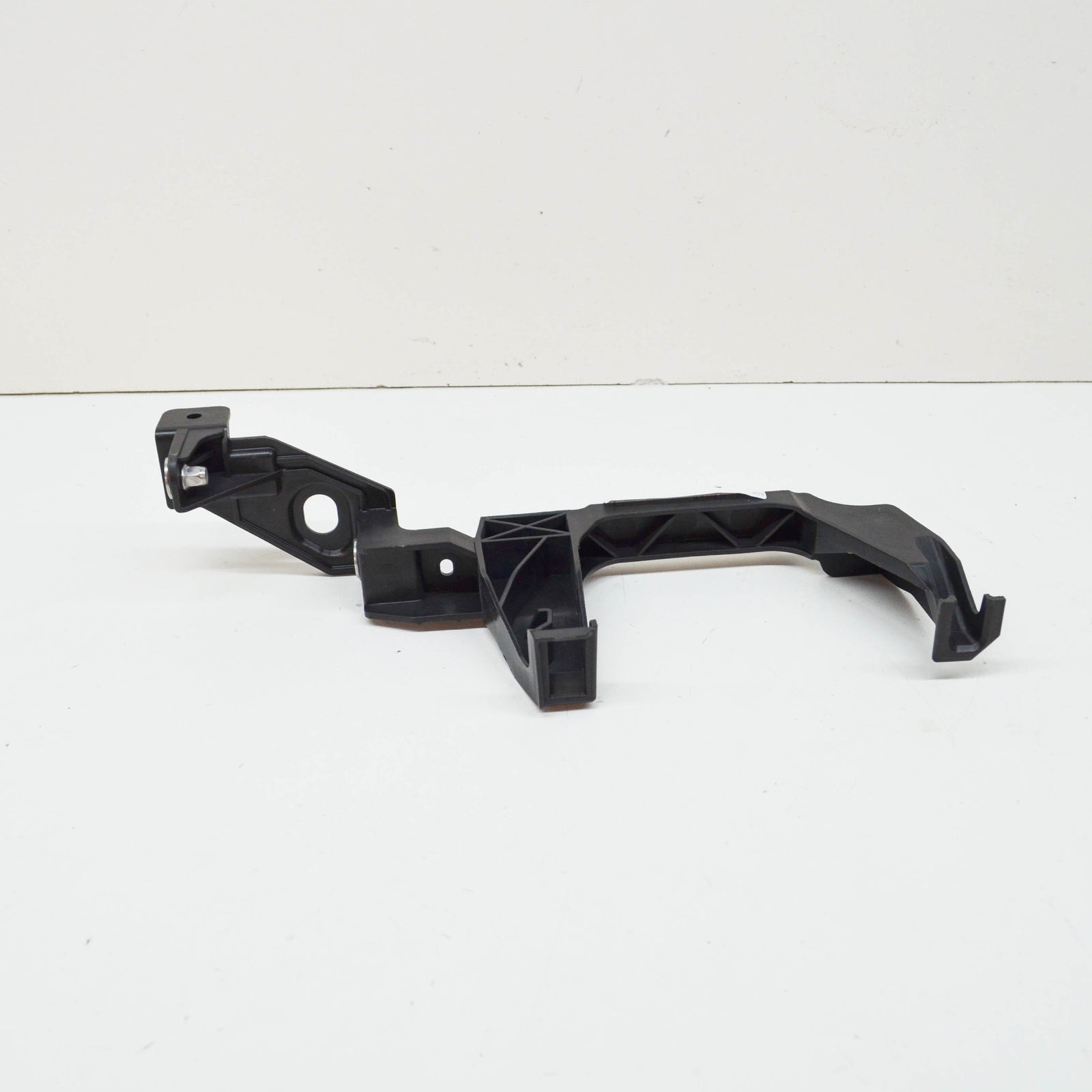 NEW SKODA SUPERB MK3 3V LEFT RADIATOR HOLDER BRACKET COUPLING 3V0805307 ORIGINAL