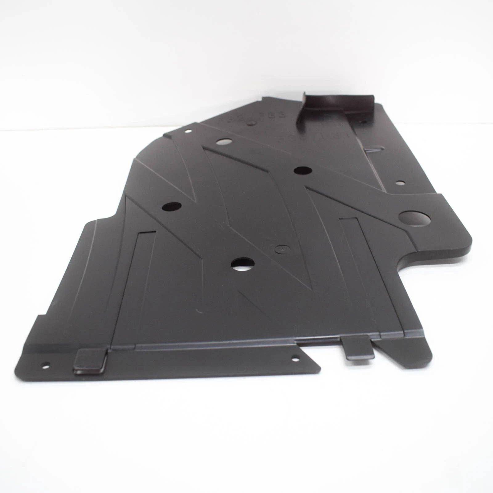 NEW BMW 3 M3 F80 RIGHT SIDE EXTENSION COVER 51758062222 8062222 ORIGINAL