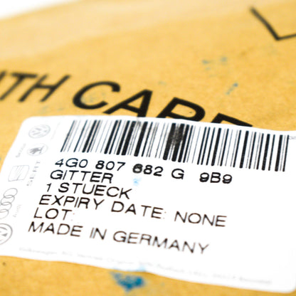 NEW AUDI A6 C7 FRONT BUMPER RIGHT GRILLE 4G0807682 9B9 ORIGINAL