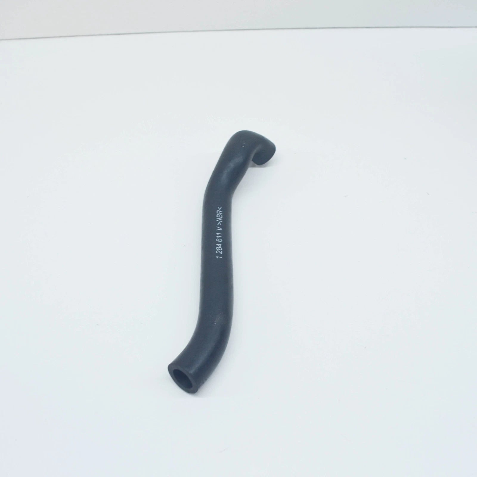 NEW BMW 3 E30 CRANKCASE VENTILATION HOSE 11151284611 1284611 ORIGINAL