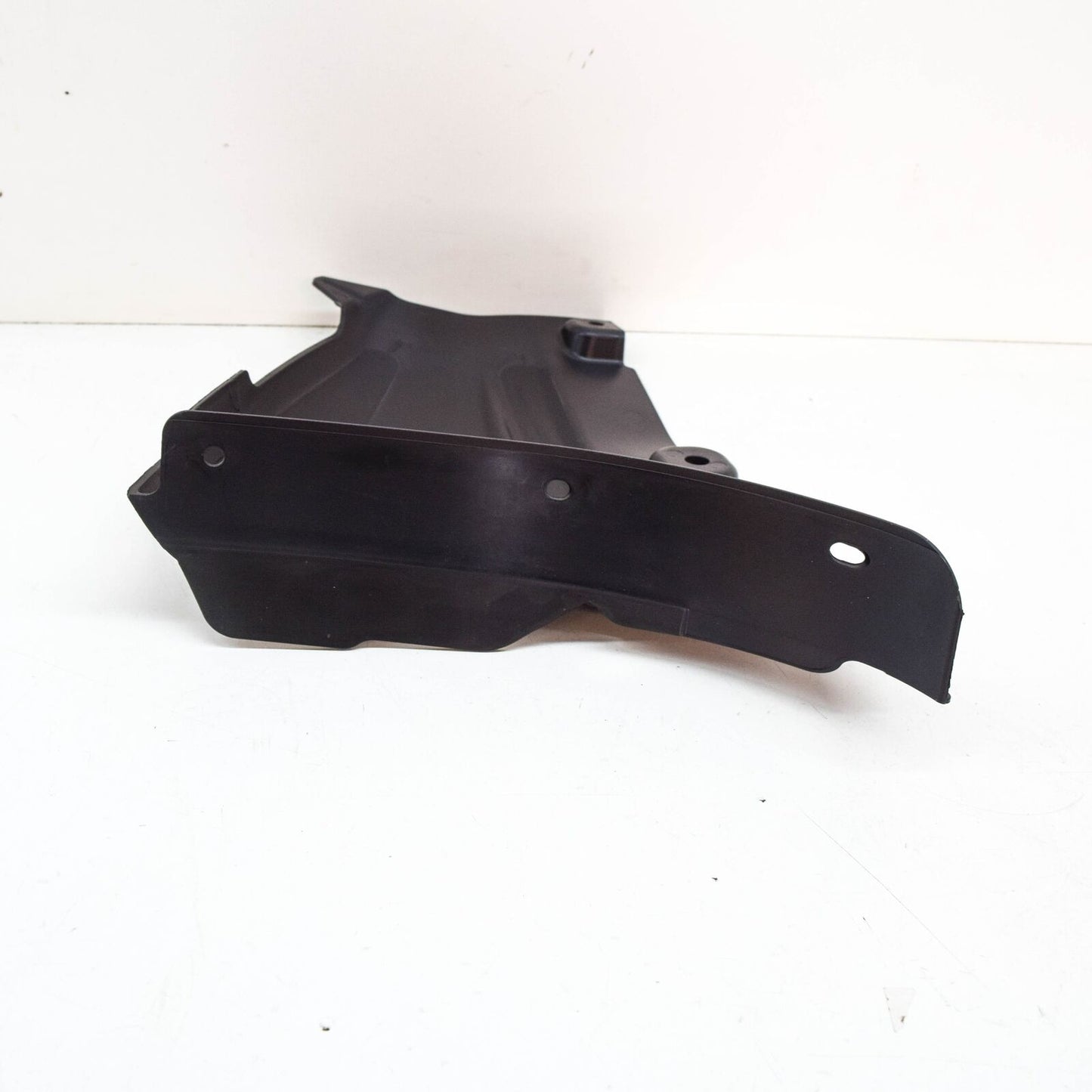 NEW MERCEDES-BENZ A W177 FRONT LEFT FENDER LINER EXTENSION A1776901703 ORIGINAL