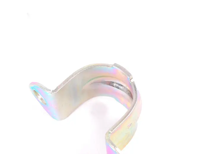 NEW MERCEDES-BENZ A W169 REAR SWAY BAR BRACKET A2023260226 ORIGINAL