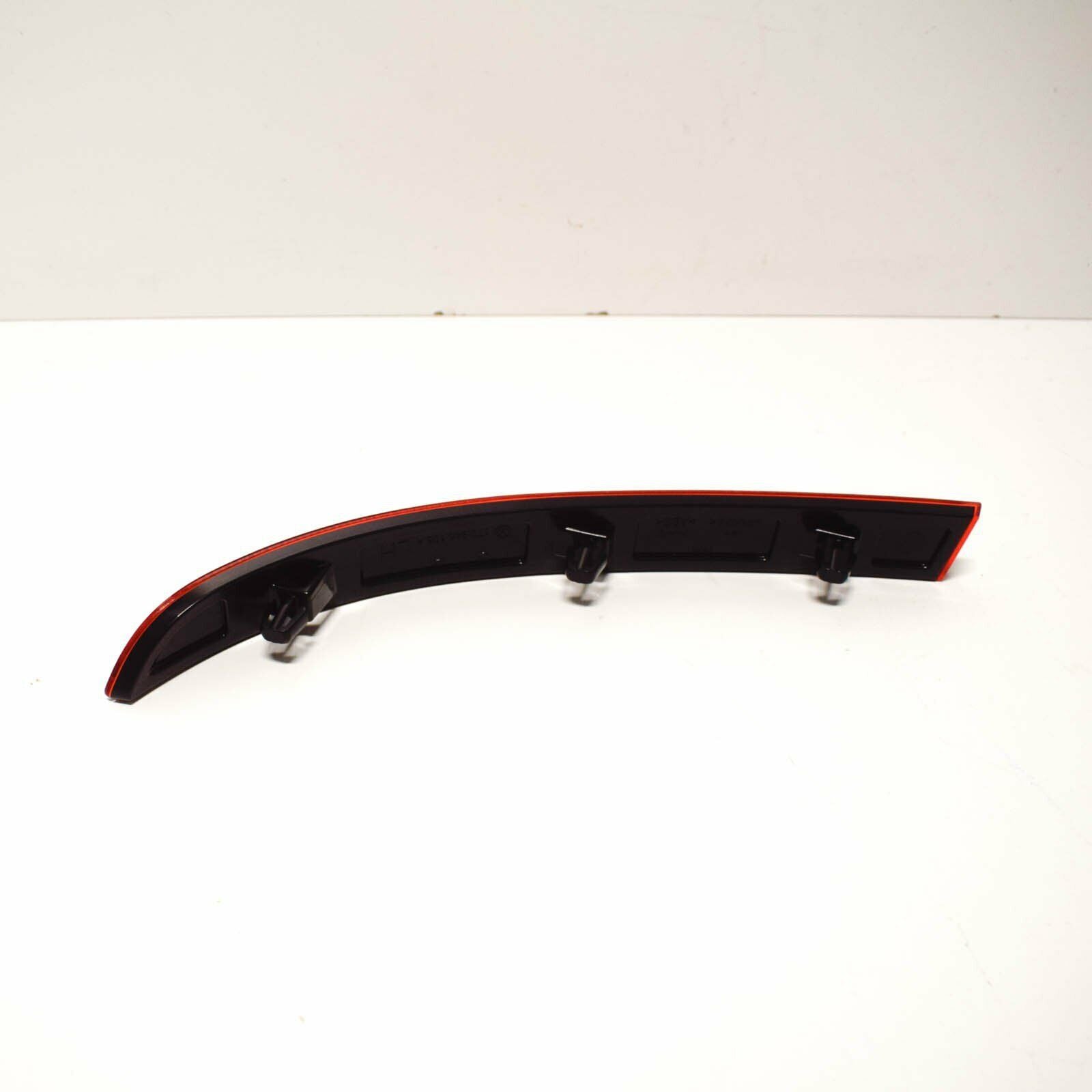 NEW VW TOURAN 1T REAR BUMPER LEFT SIDE REFLECTOR 1T0945105A ORIGINAL