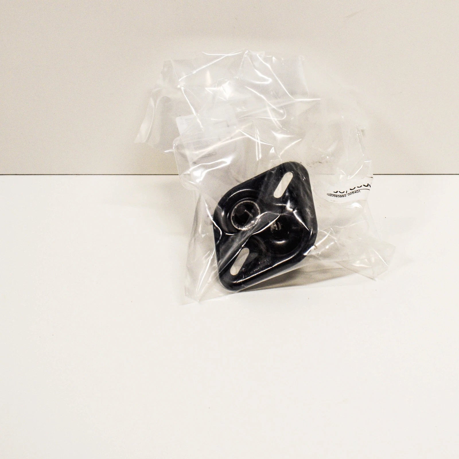 NEW MERCEDES BENZ C W204 FRONT BONNET HOOD CATCH A2048800060 ORIGINAL