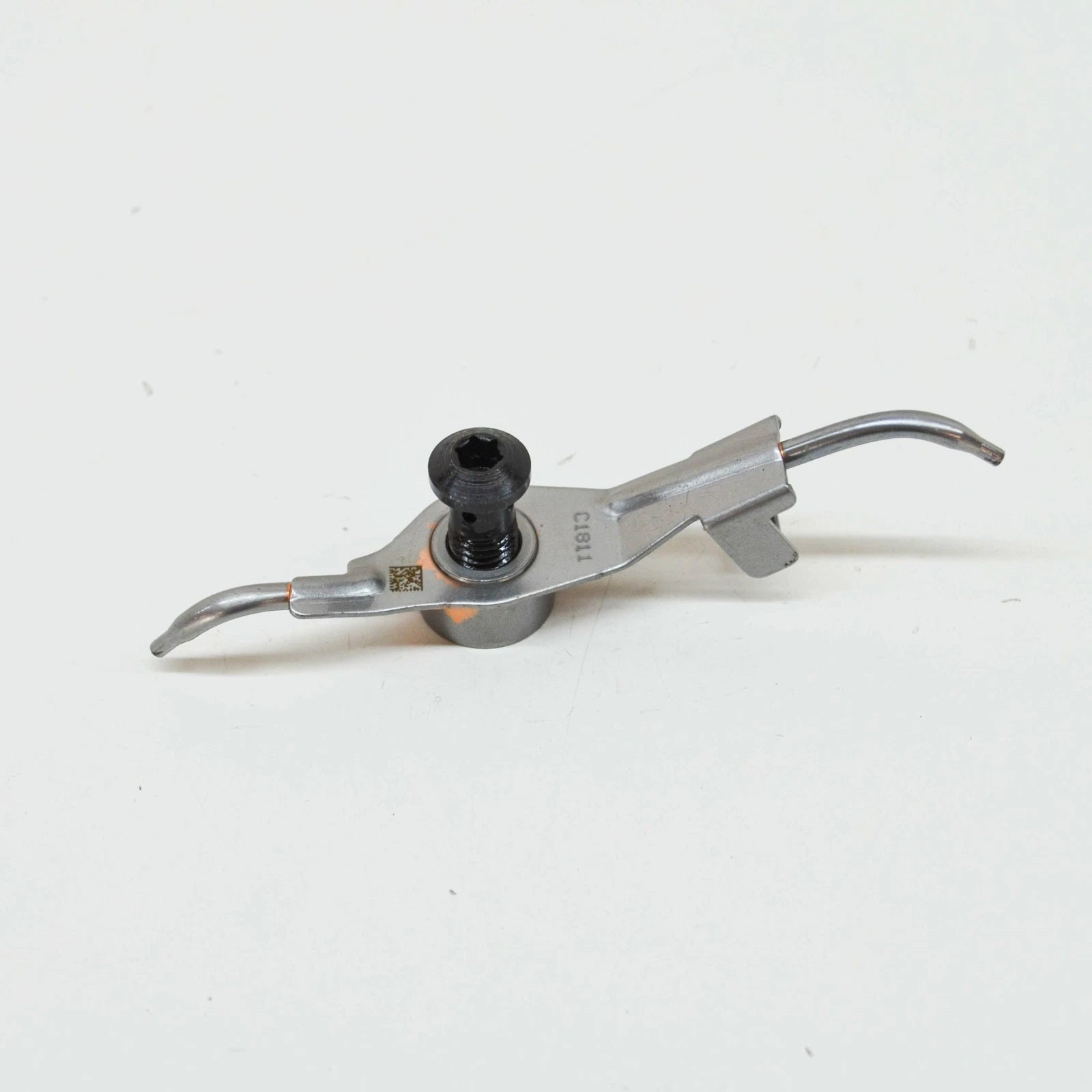 NEW VOLKSWAGEN TOUAREG CR OIL SPRAY JET 06M103158R