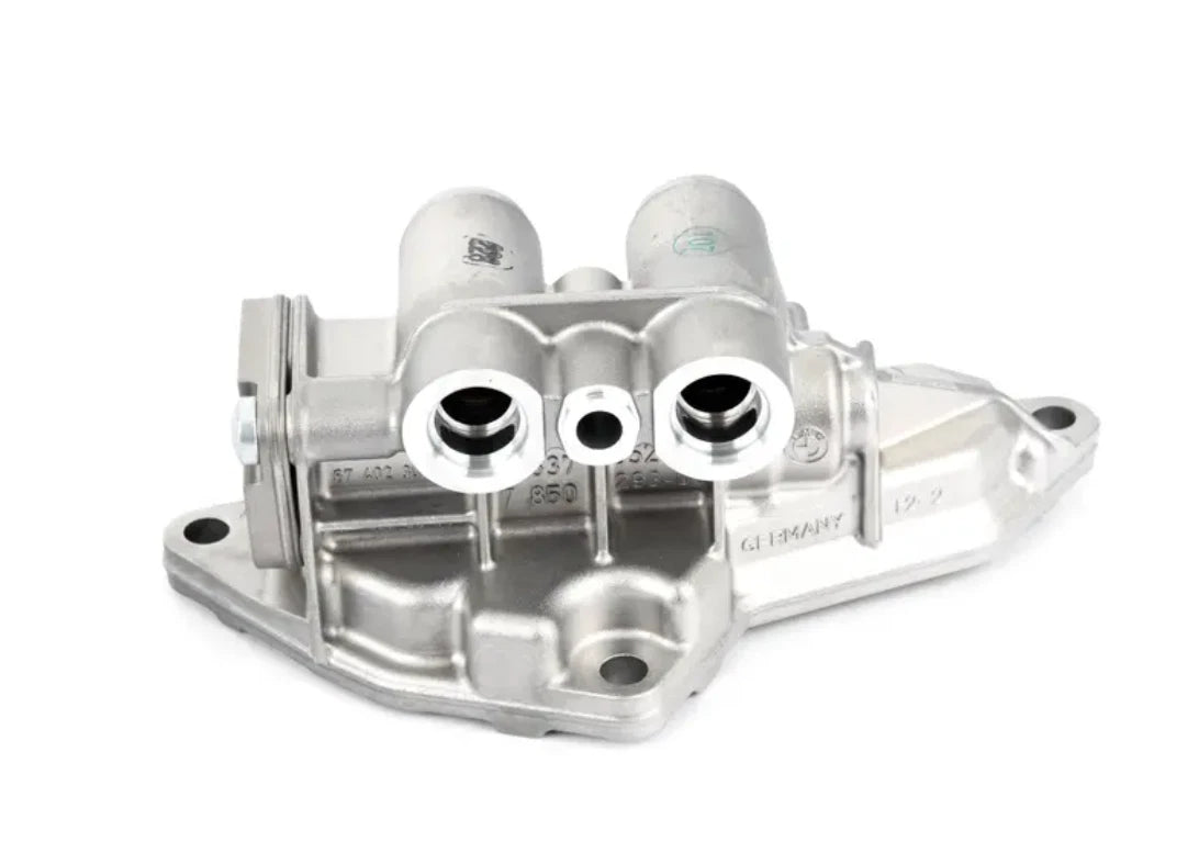 NEW BMW 2 CABRIO F23 THERMOSTAT HOUSING W/THERMOSTAT 11427637052 7637052