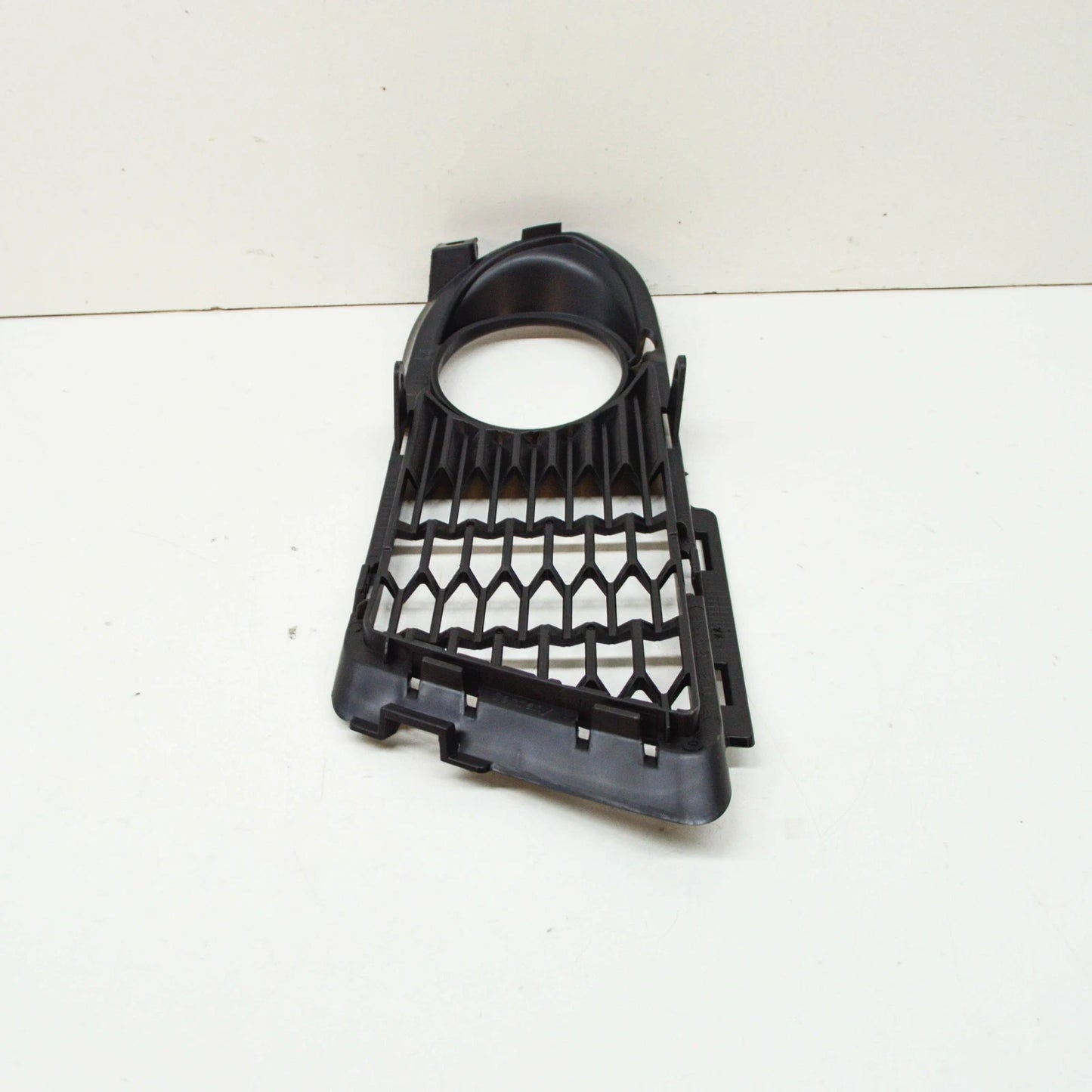 NEW BMW 3 E92 M-SPORT FRONT RIGHT SIDE FOG LIGHT GRILL 51118038936 ORIGINAL