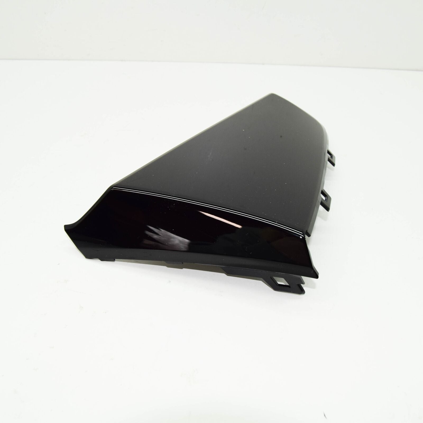 new bmw x7 g07 front right outer headlight trim 51115a241b8 original