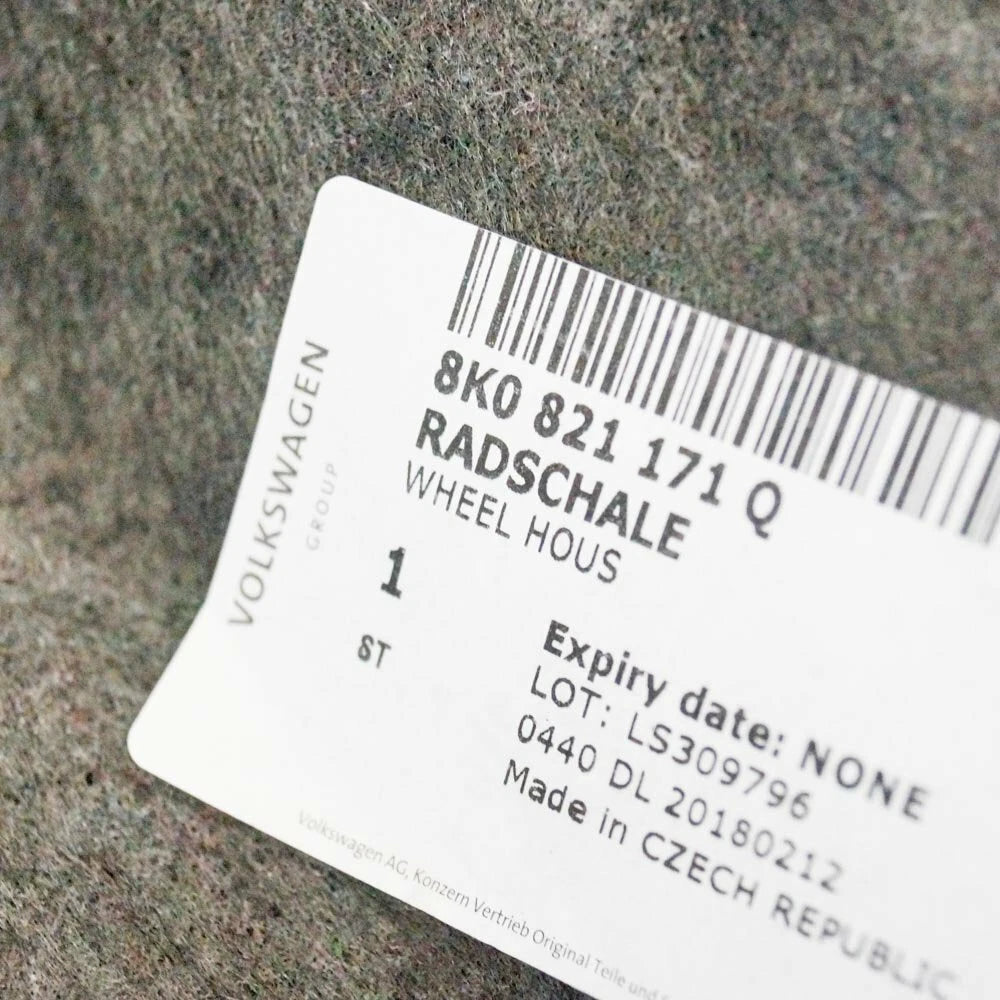 NEW AUDI A4 B8 FRONT LEFT WHEEL HOUSING LINER 8K0821171Q