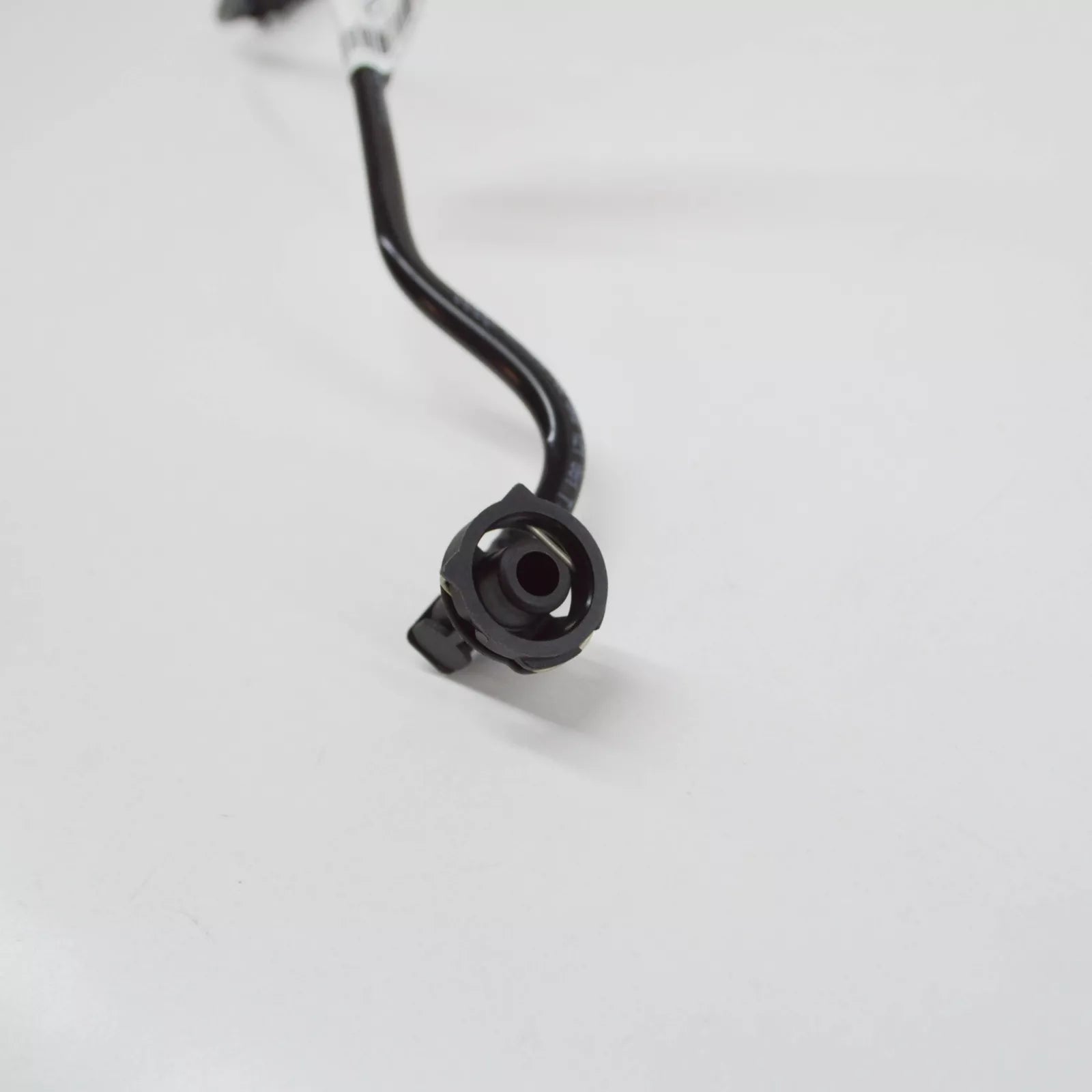 NEW AUDI Q5 8R REAR ENGINE COOLANT HOSE 8R0121081T ORIGINAL