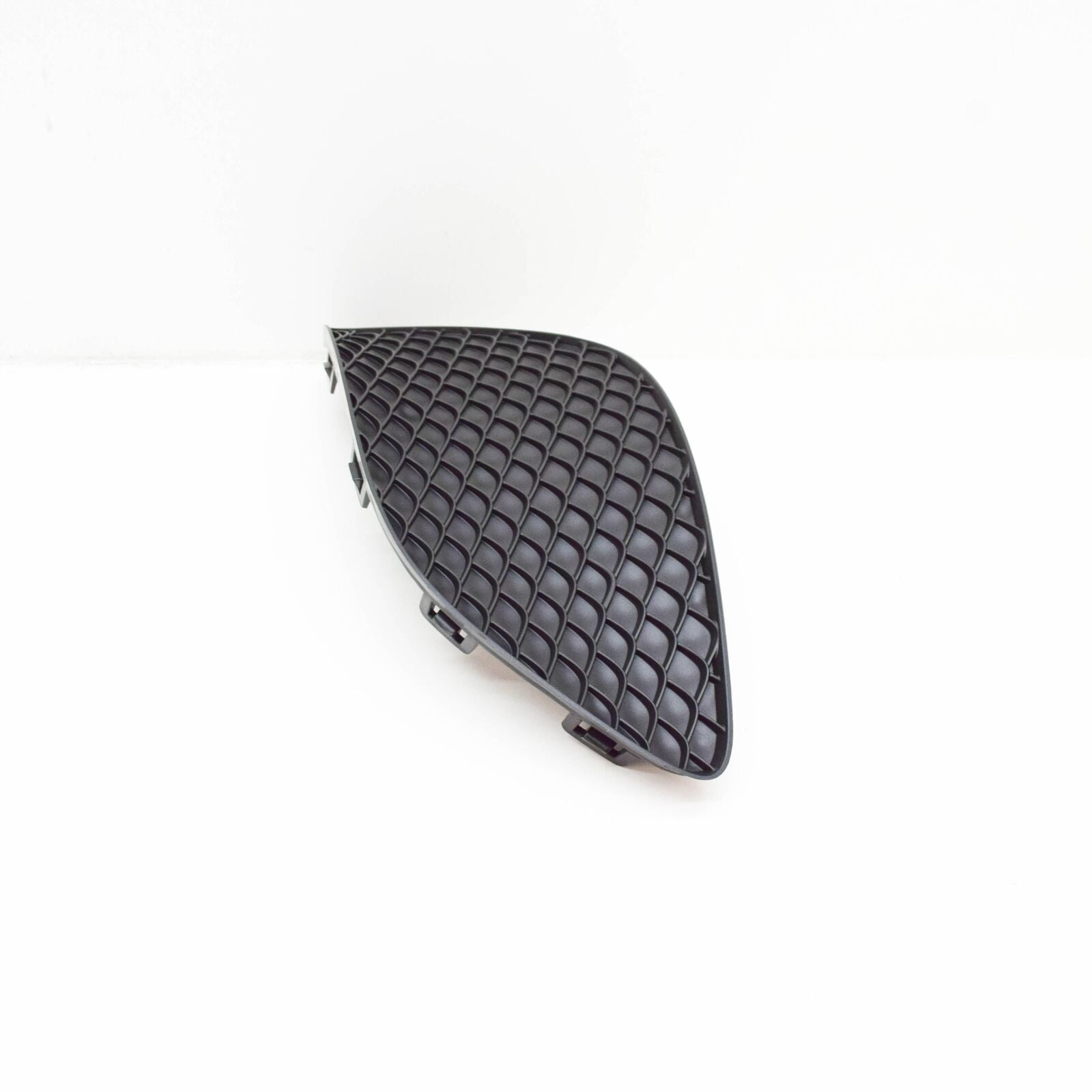 NEW MB E-CLASS COUPE C207 FRONT LOWER LEFT SIDE GRILLE A2078851823 2010 ORIGINAL