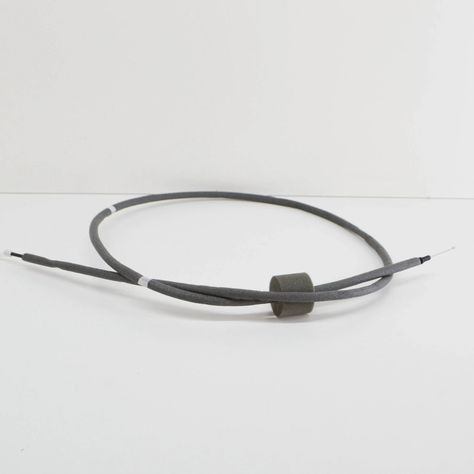 NEW MERCEDES BENZ SPRINTER 906 REAR SLIDING DOOR-CABLE A9067600100 ORIGINAL