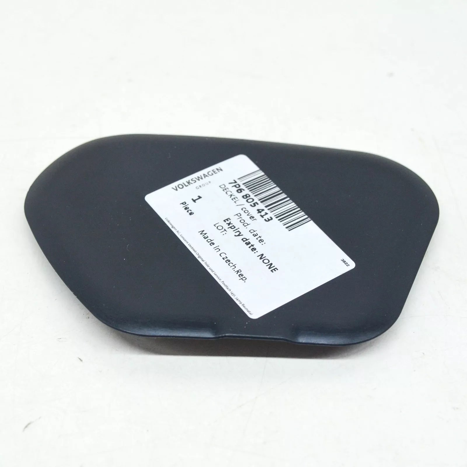 NEW VW TOUAREG 7P FRONT LEFT FENDER LINER EXTENSION COVER 7P6805413