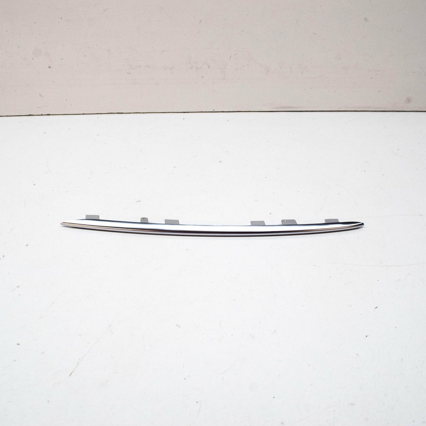 NEW MB GLC C253 FRONT BUMPER LEFT UPPER DECORATIVE STRIP A2538857701 ORIGINAL