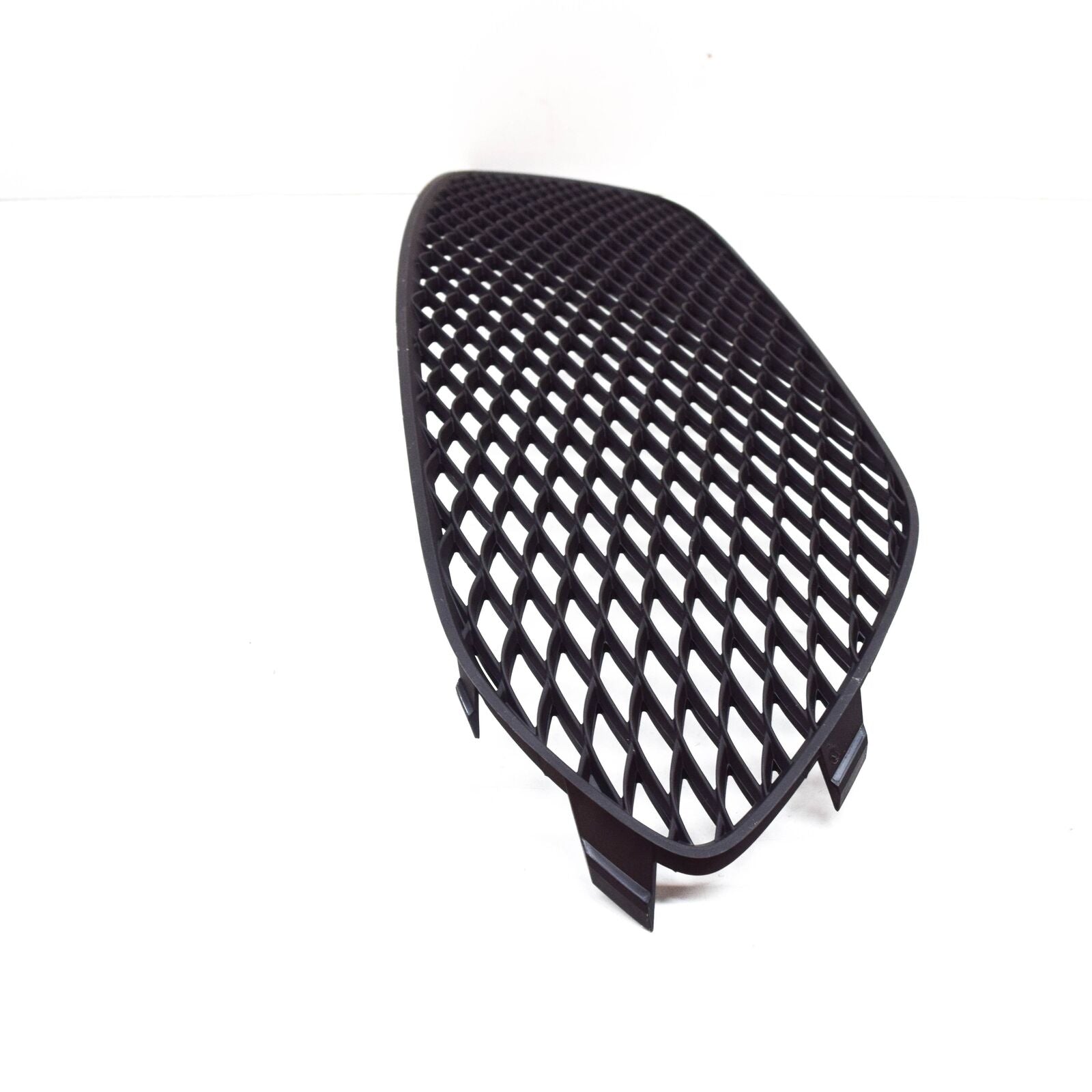 NEW MERCEDES-BENZ CLA C117 FRONT BUMPER RIGHT LOWER GRILLE A1178851822 ORIGINAL