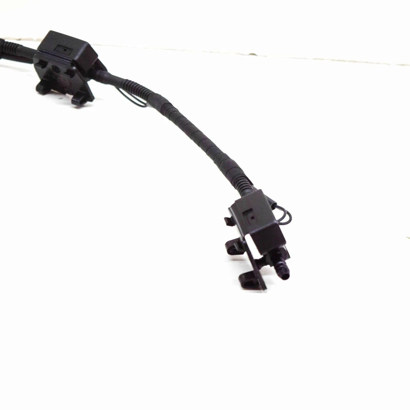 NEW BMW 5 F10 WINDOW WASHING SYSTEM NOZZLE ARRAY 7205118 61667205118 ORIGINAL