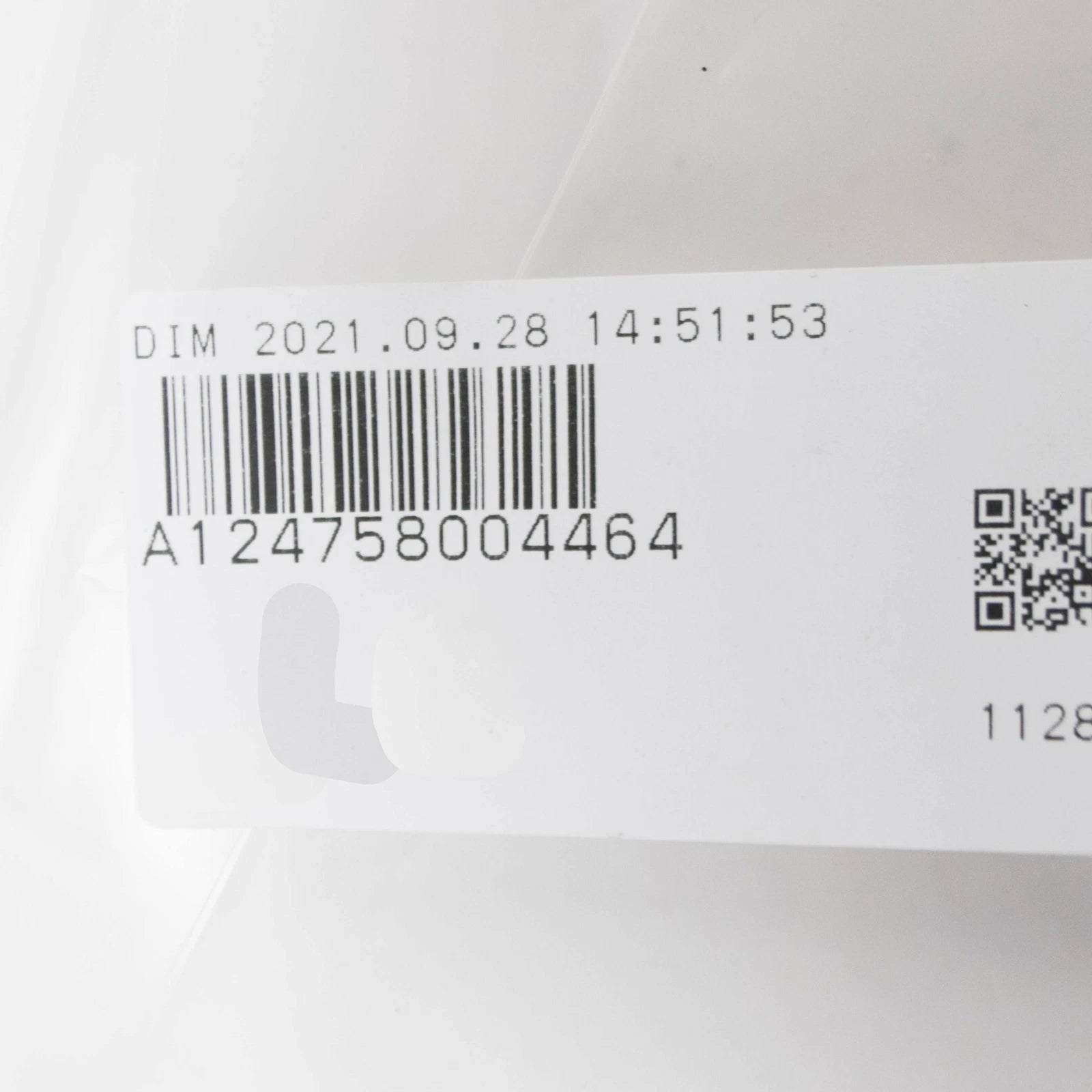 NEW MB E W124 TRUNK BOOT LID BUMP STOP BUFFER A124758004464 ORIGINAL