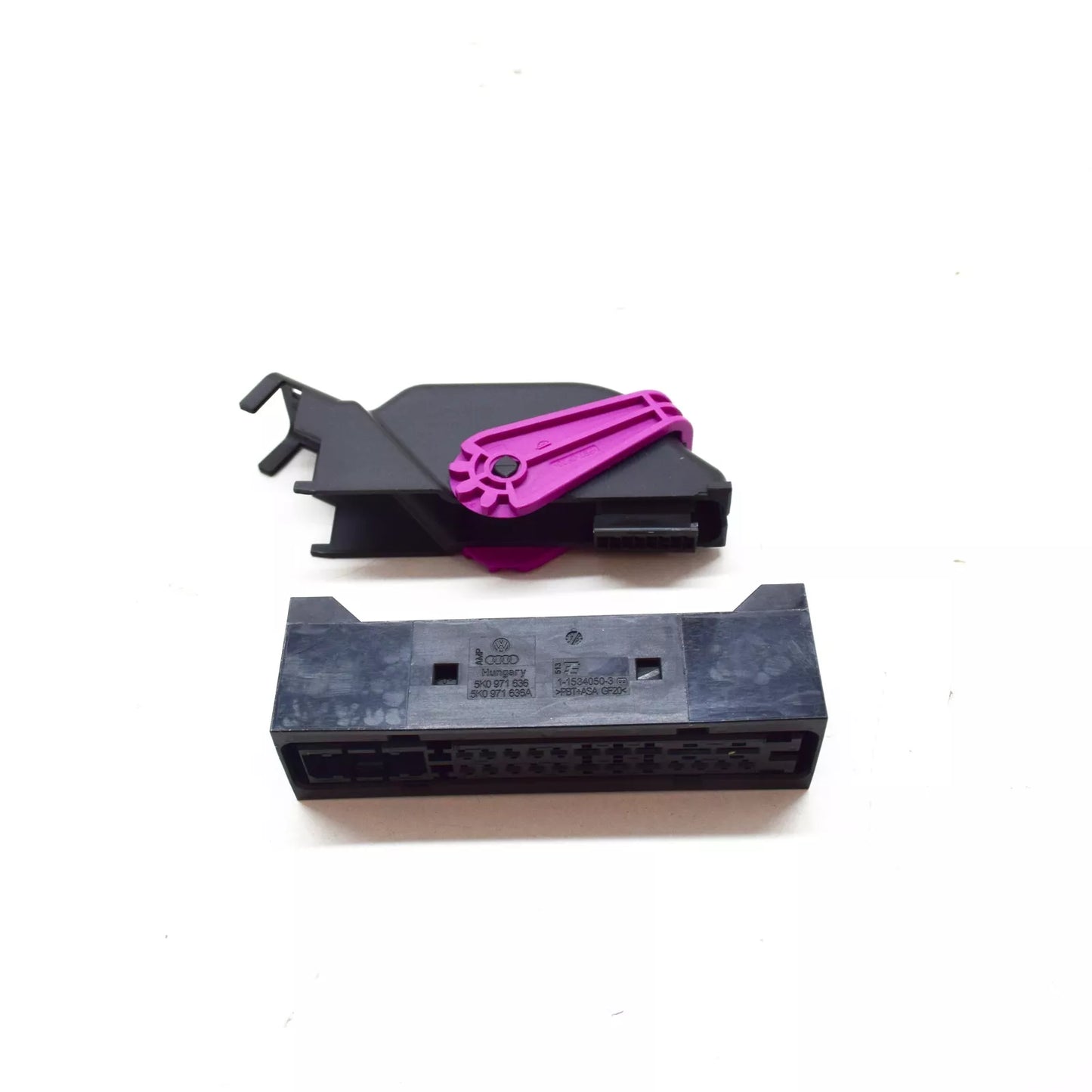 NEW VOLKSWAGEN ARTEON 3H7 38 PIN FLAT CONTACT HOUSING 5K0971636 ORIGINAL