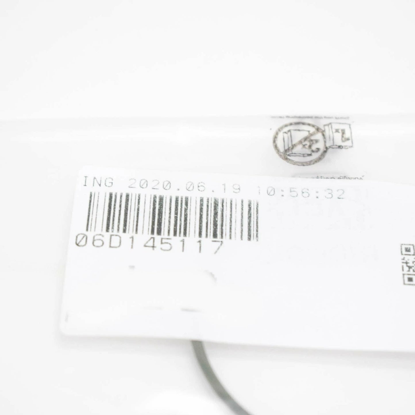 NEW AUDI A4 B7 VACUUM PUMP SEAL 06D145117