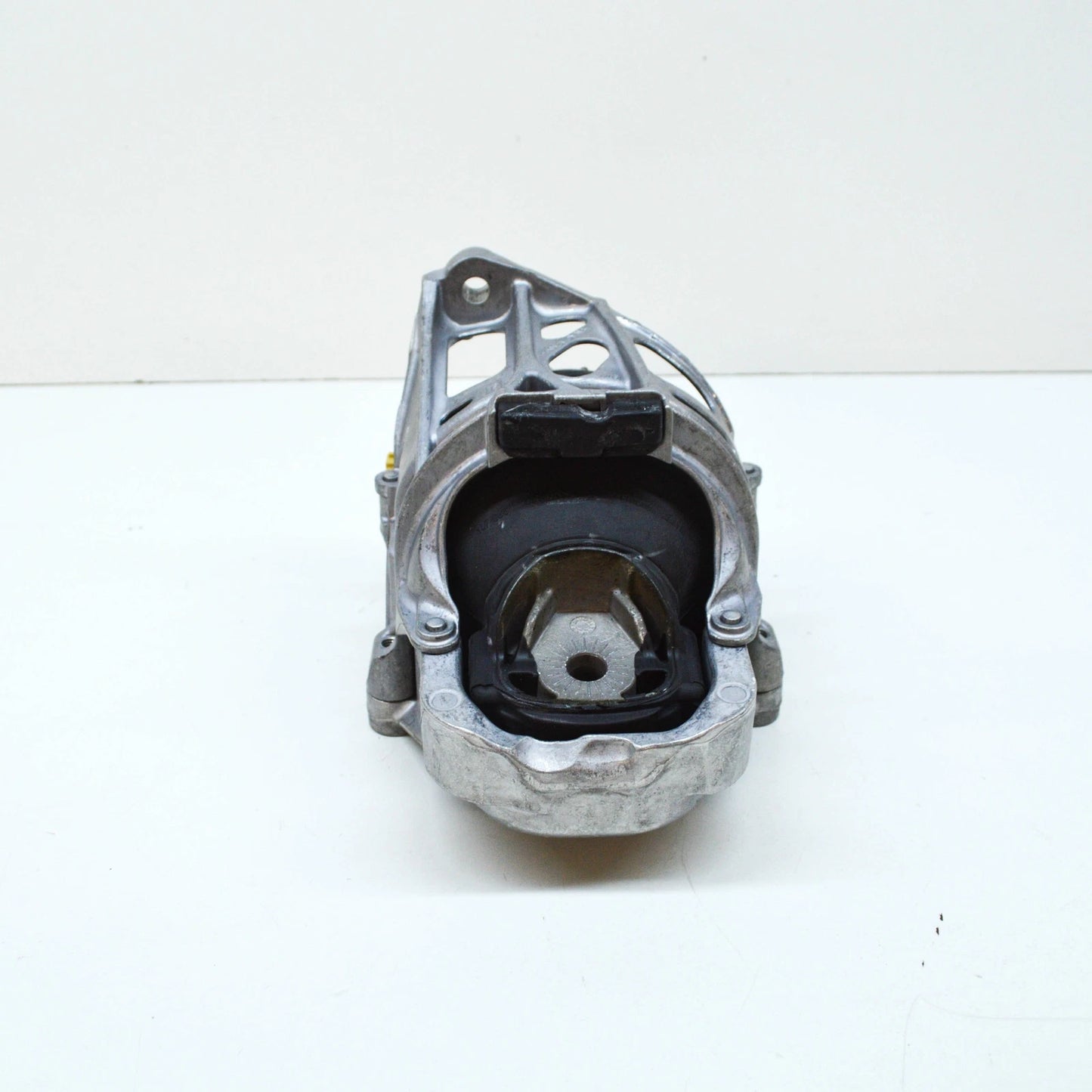NEW AUDI Q7 4M LEFT SIDE ENGINE MOUNT 4M0199371FF ORIGINAL