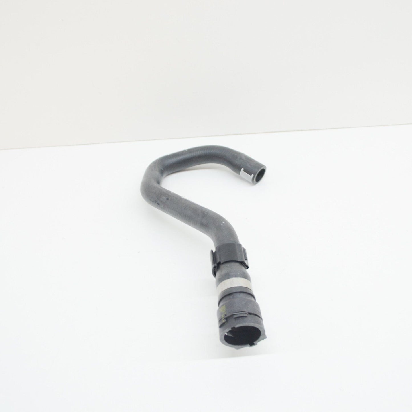 NEW AUDI Q5 8R COOLANT WATER PIPE HOSE 8R0819376J ORIGINAL