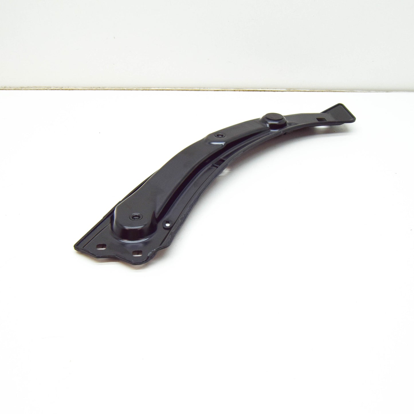 NEW AUDI Q3 8U RADIATOR RIGHT SUPPORT BRACKET 8U0805932 ORIGINAL