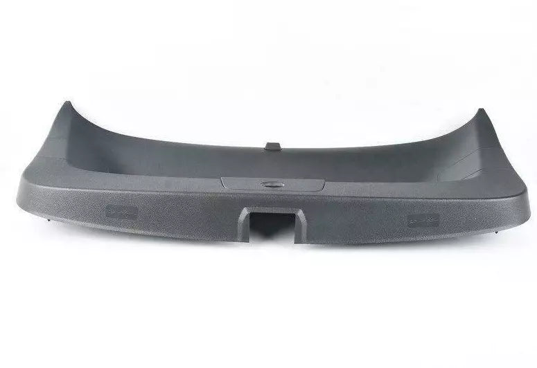 NEW VOLKSWAGEN GOLF MK7 REAR LID LOWER TRIM PANEL 5G6867605E82V