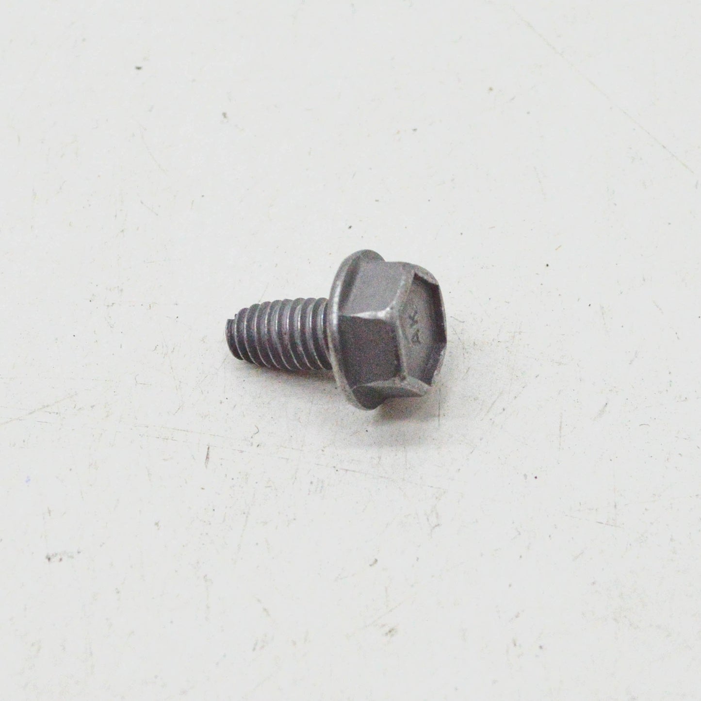 NEW MERCEDES-BENZ C W204 ROOF FRAME BOLT A0179906301 ORIGINAL