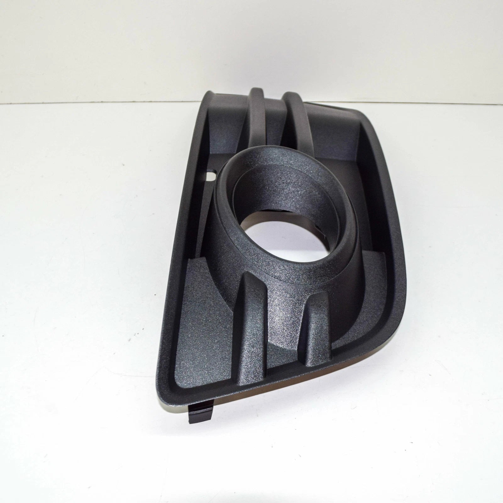 NEW AUDI Q5 8R FRONT RIGHT FOG LIGHT GRILLE 8R0807682A01C