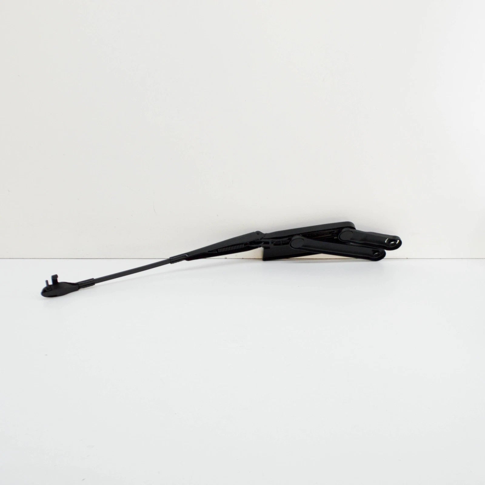 NEW VW TOUAREG 7P FRONT RIGHT WIPER ARM RHD 7P0955409C ORIGINAL