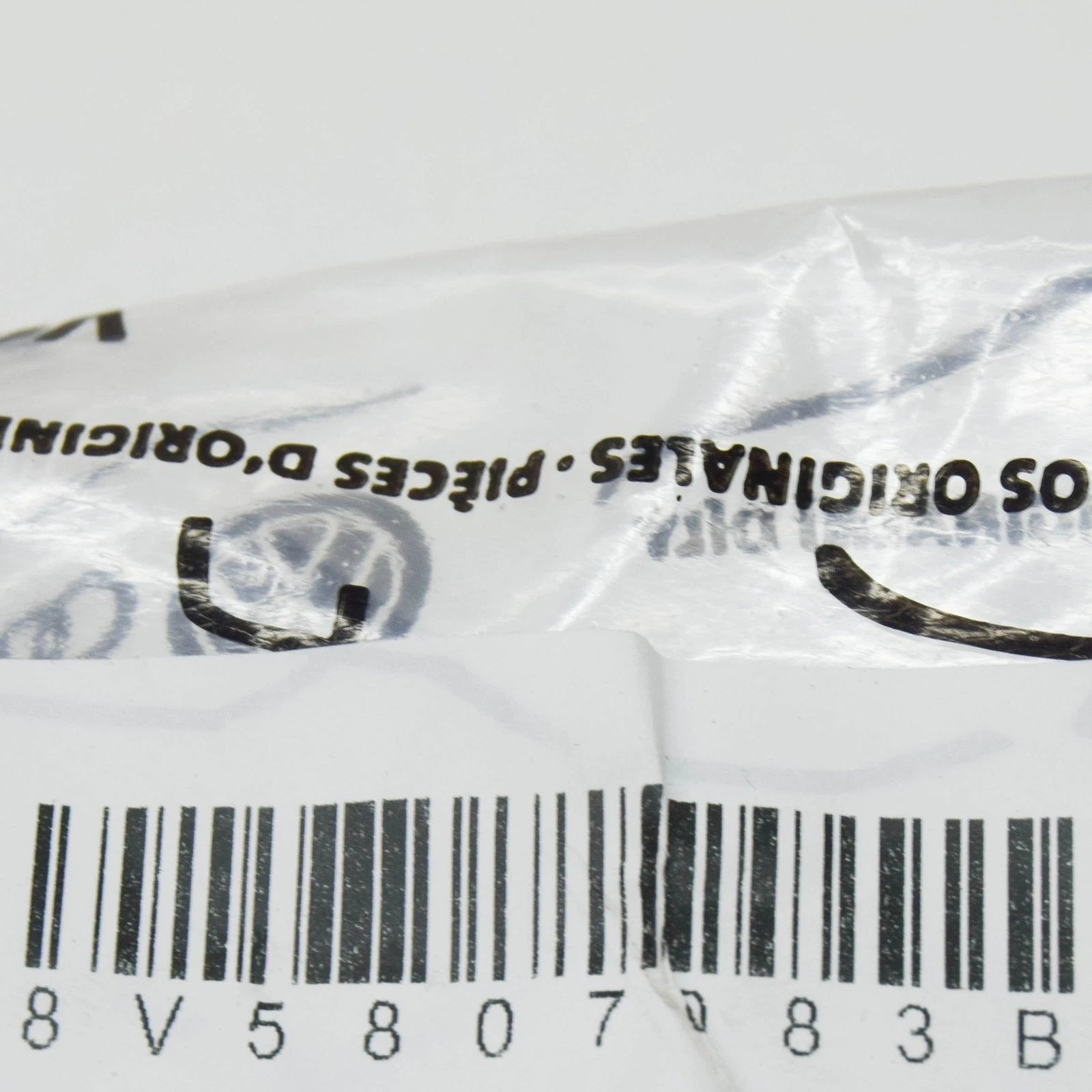 NEW AUDI A3 8V REAR LEFT WHEELHOUSING LINER ADAPTER 8V5807083B ORIGINAL